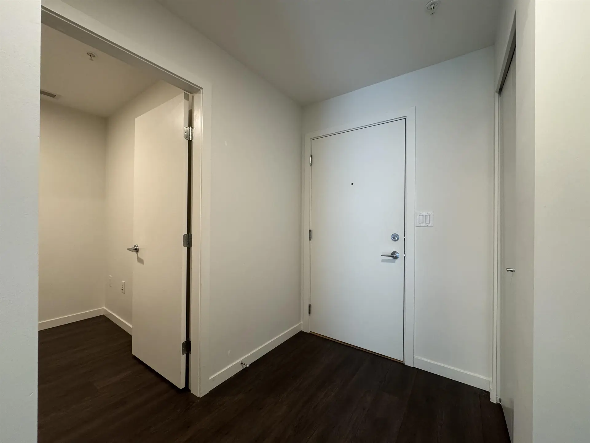 #1707 691 North Road - Image 2