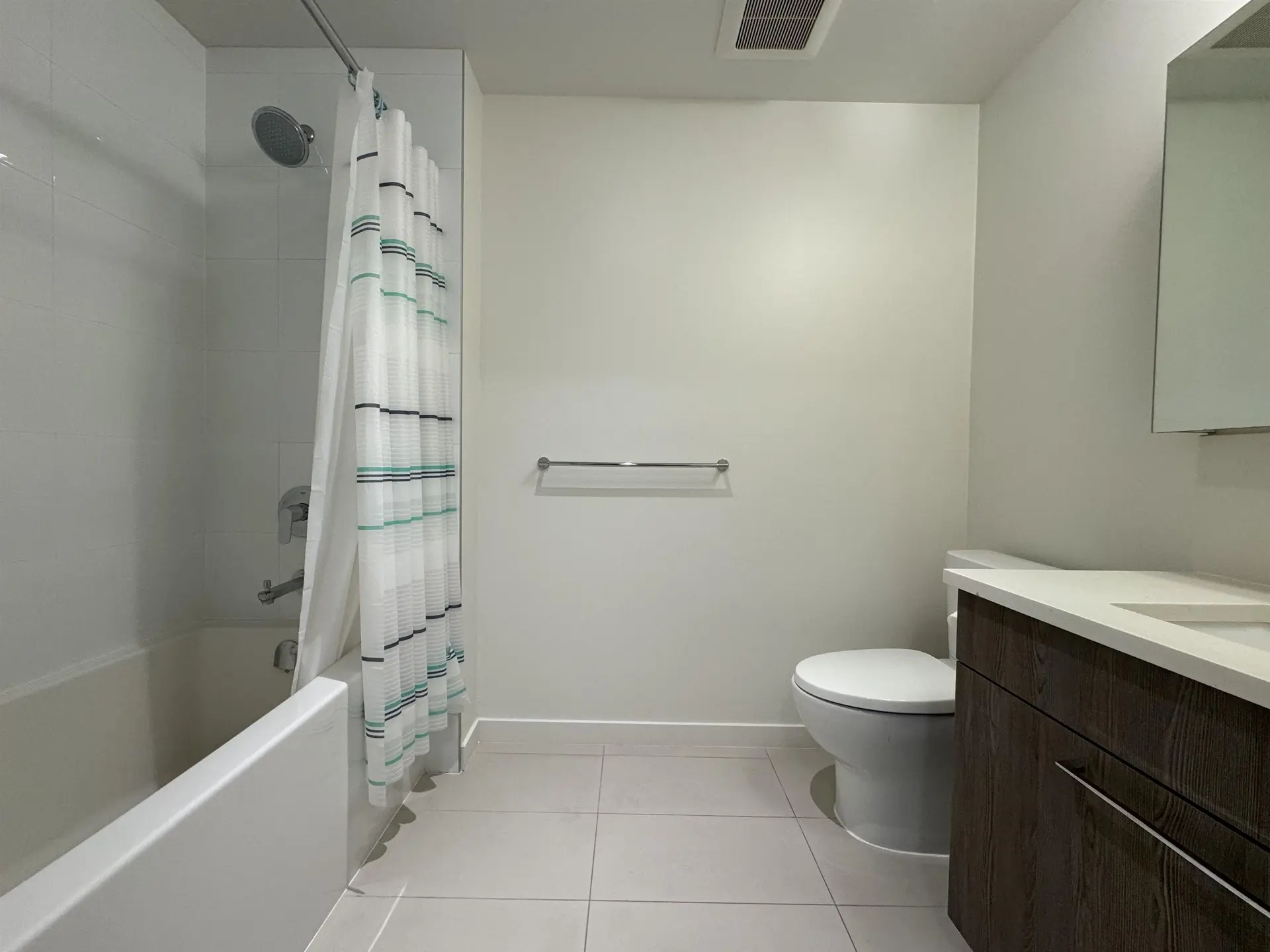#1707 691 North Road - Image 13