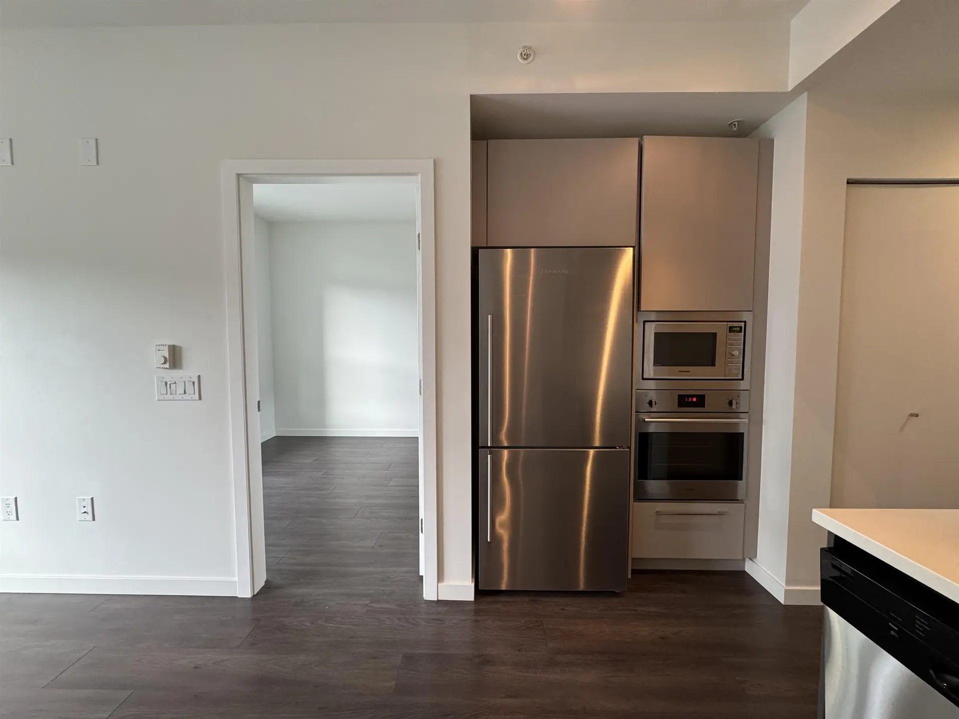 #1707 691 North Road - Image 7