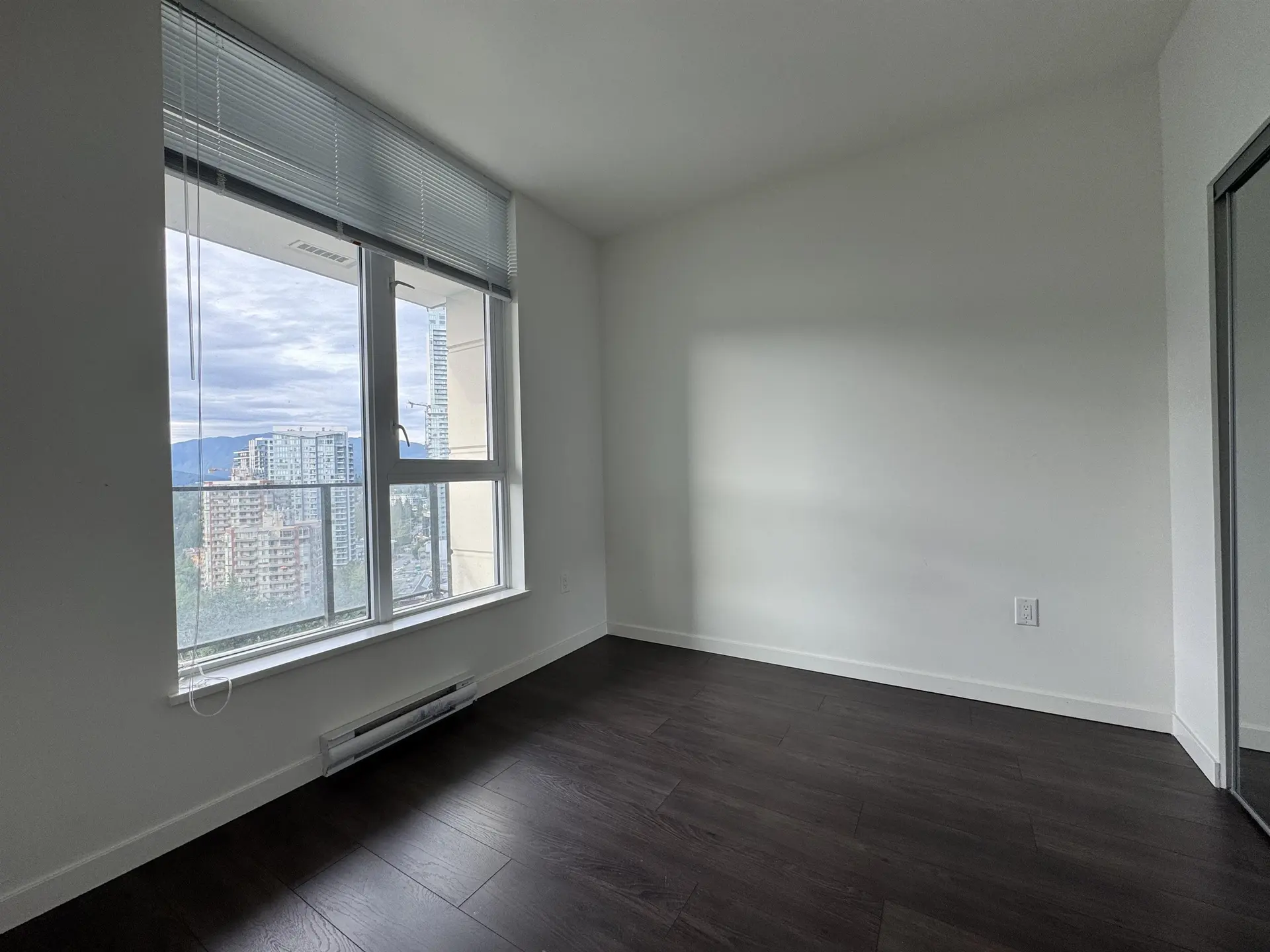 #1707 691 North Road - Image 11