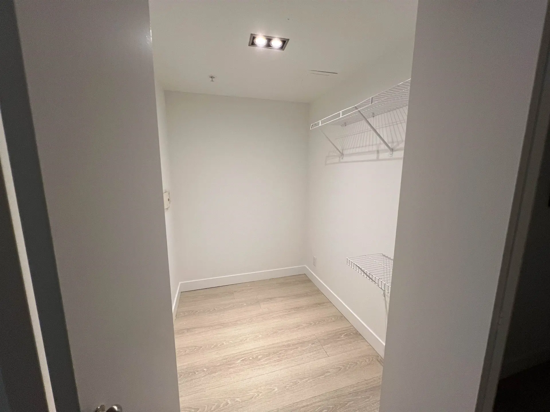 Property at #909 1331 W GEORGIA STREET, Vancouver, BC