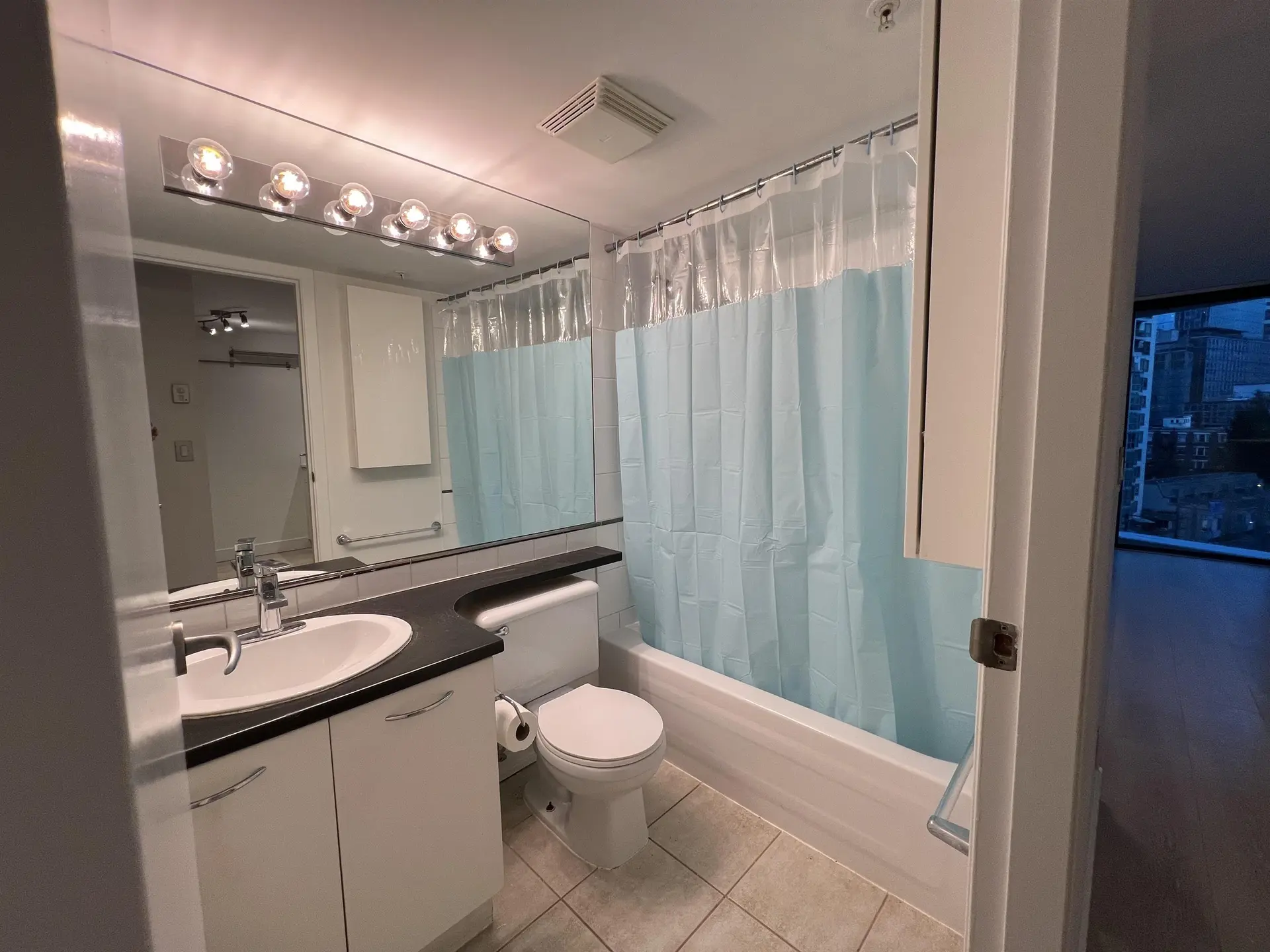 Property at #909 1331 W GEORGIA STREET, Vancouver, BC