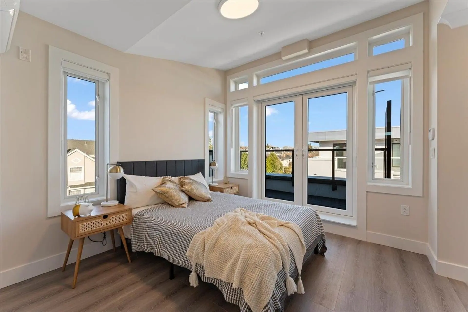 8333 French Street - Image 7