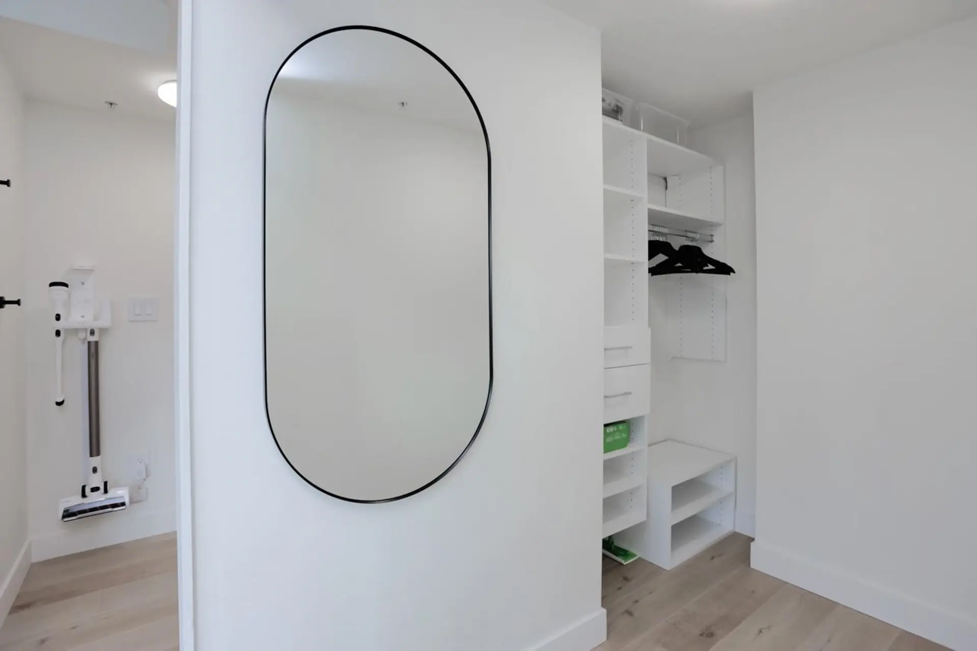 Property at #1701 1723 ALBERNI STREET, Vancouver, BC