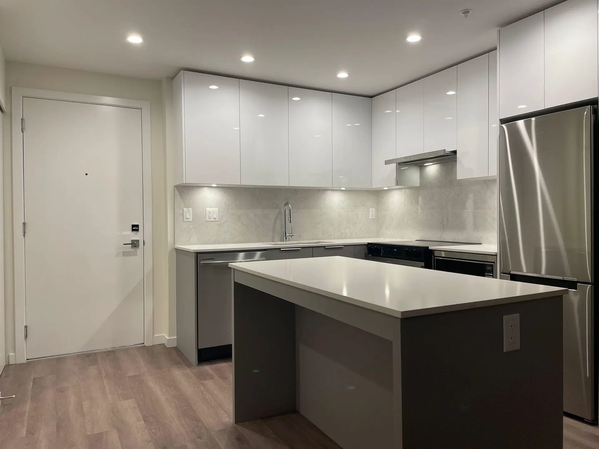#306 14257 103a Avenue - Image 2