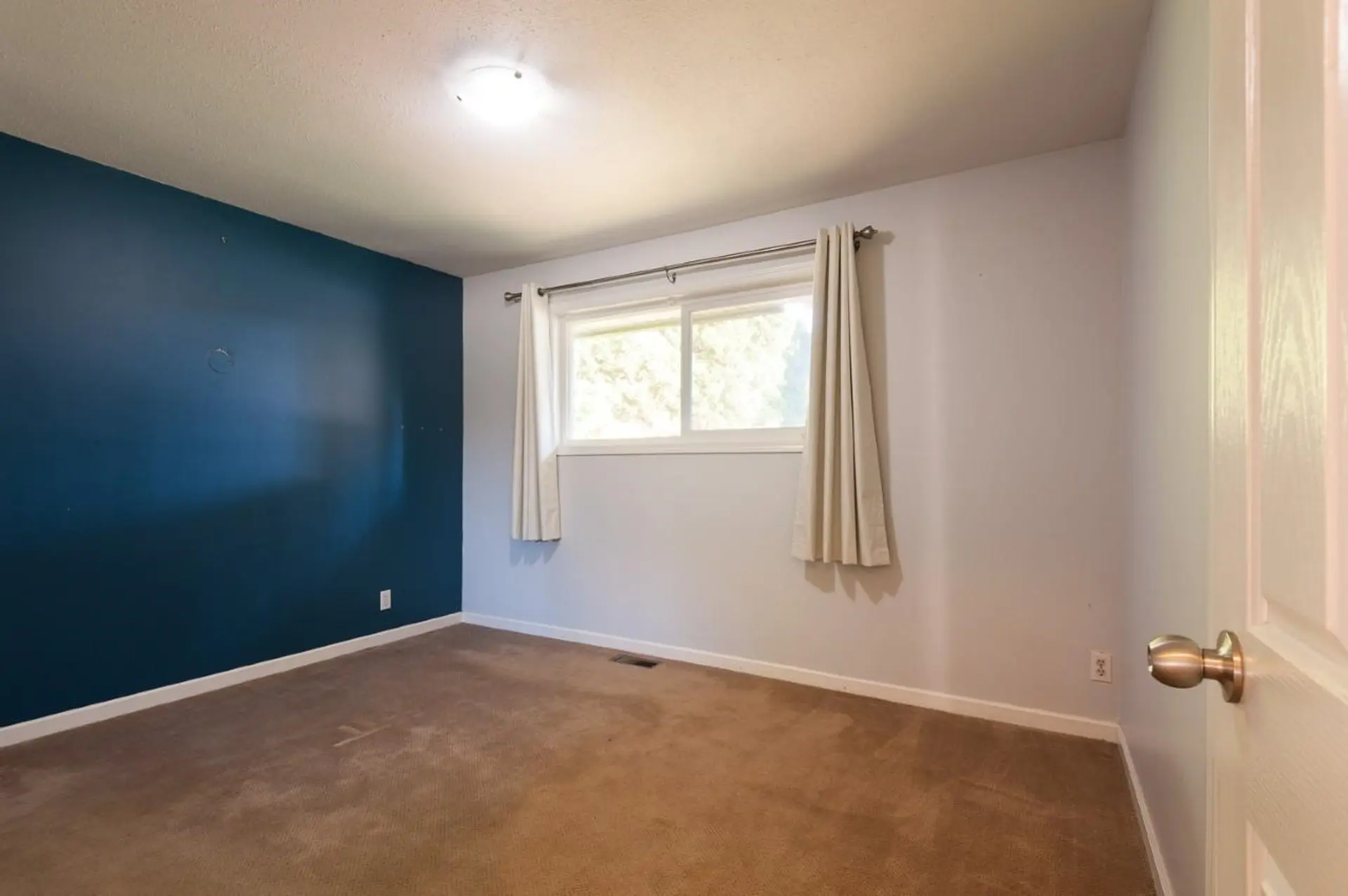 Property at 15661 ROPER AVENUE, White Rock, BC