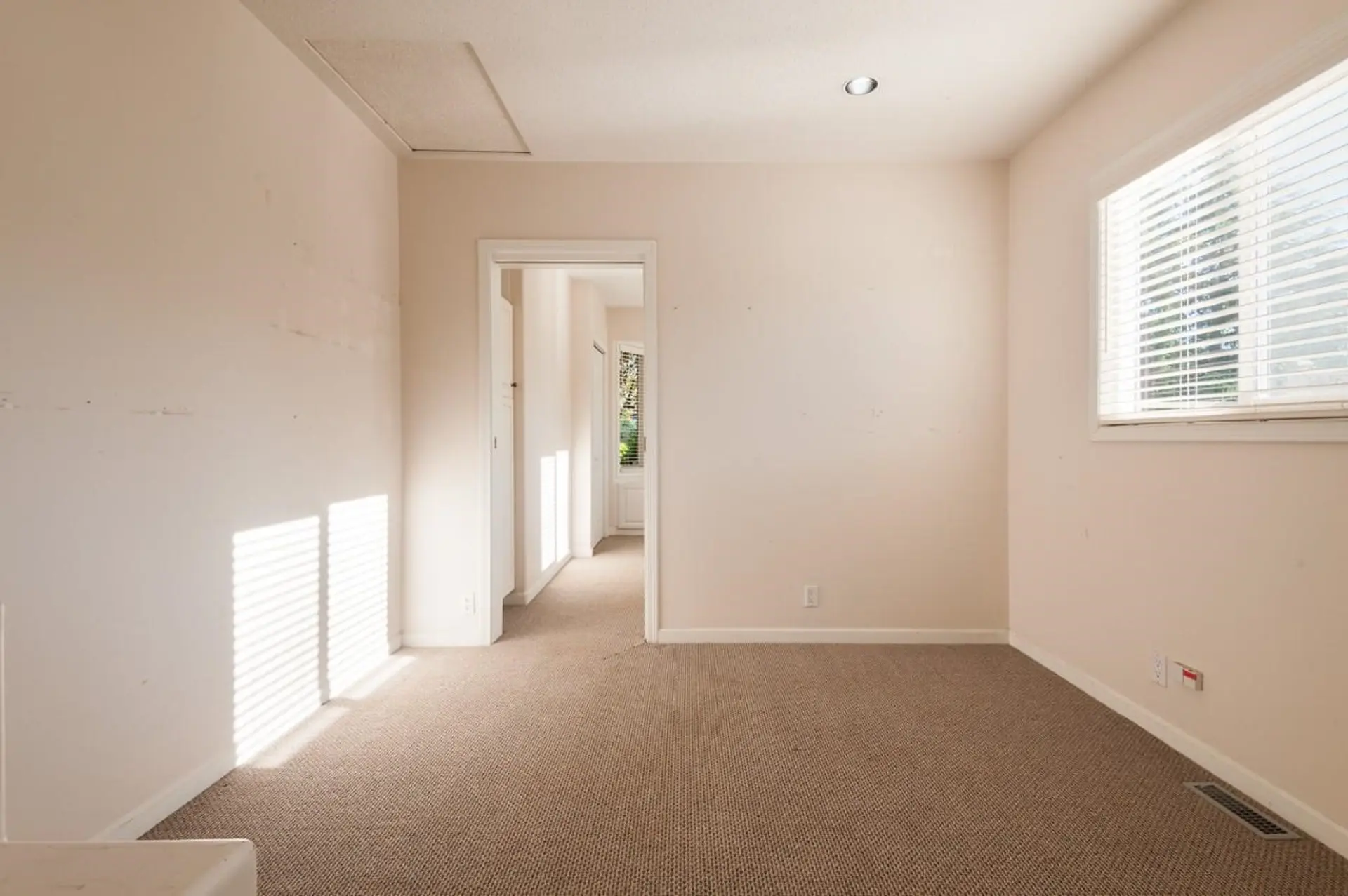 Property at 15661 ROPER AVENUE, White Rock, BC