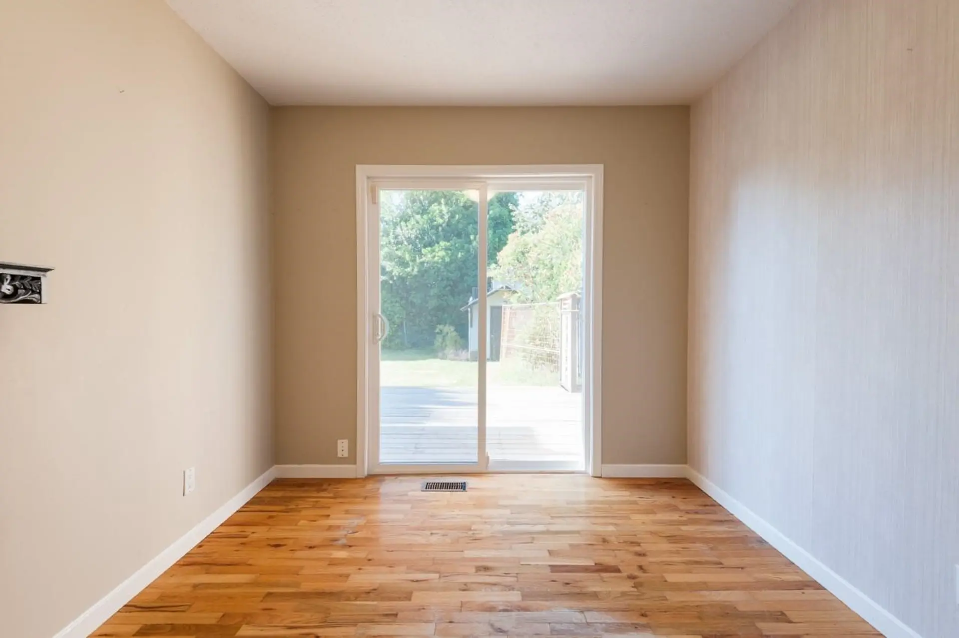 Property at 15661 ROPER AVENUE, White Rock, BC