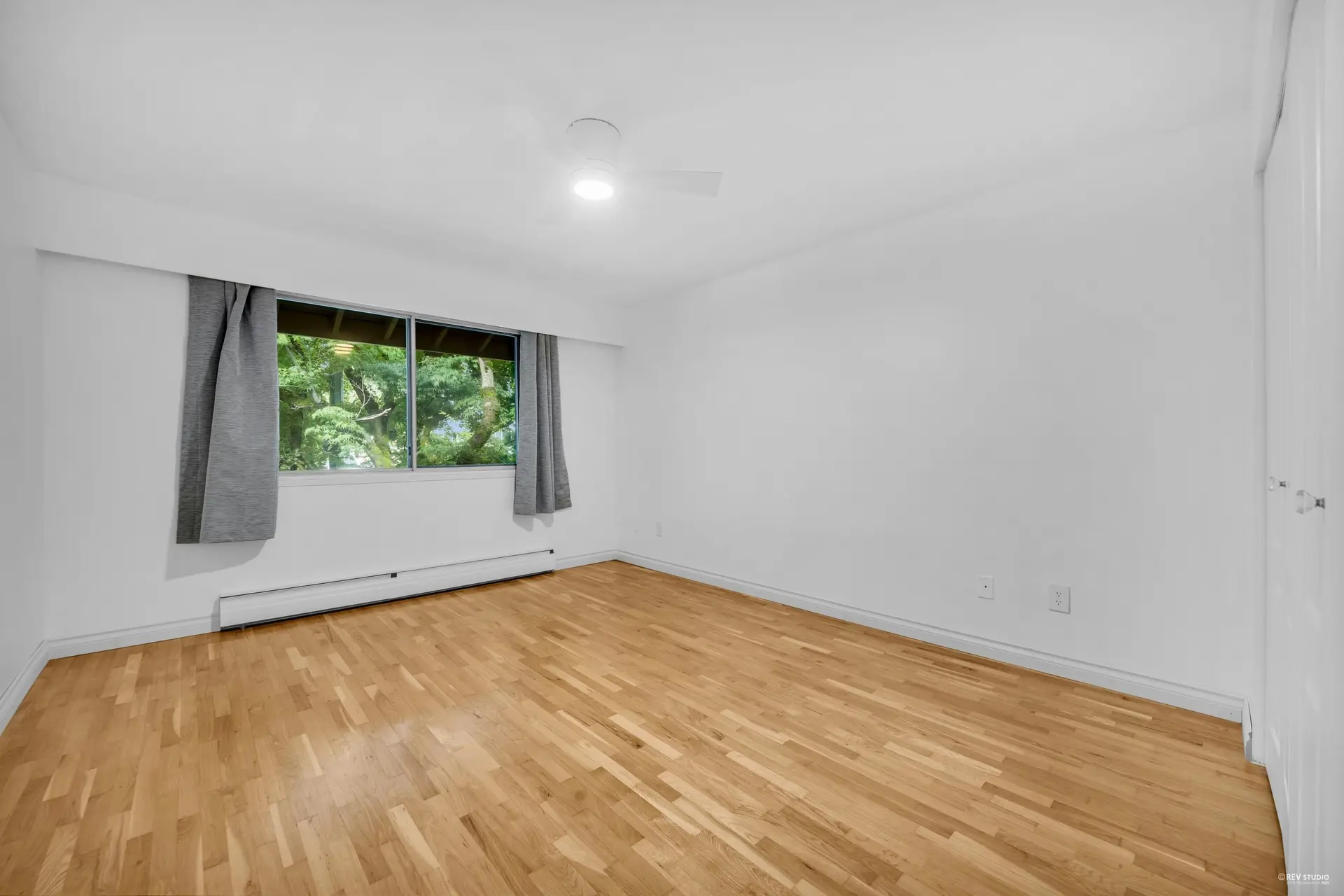 #704 555 W 28th Street - Image 6