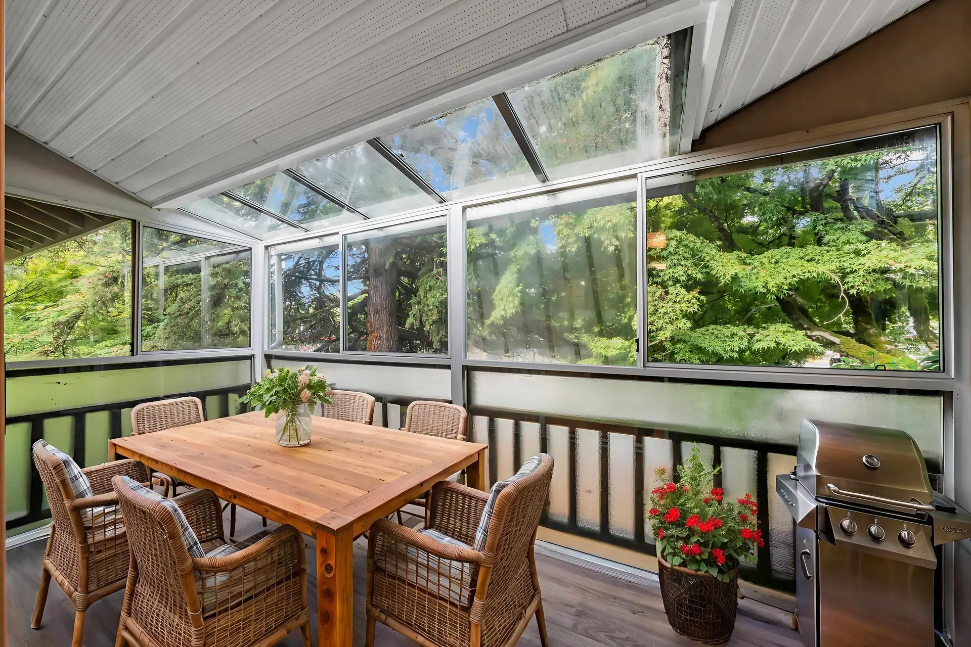 #704 555 W 28th Street - Image 17