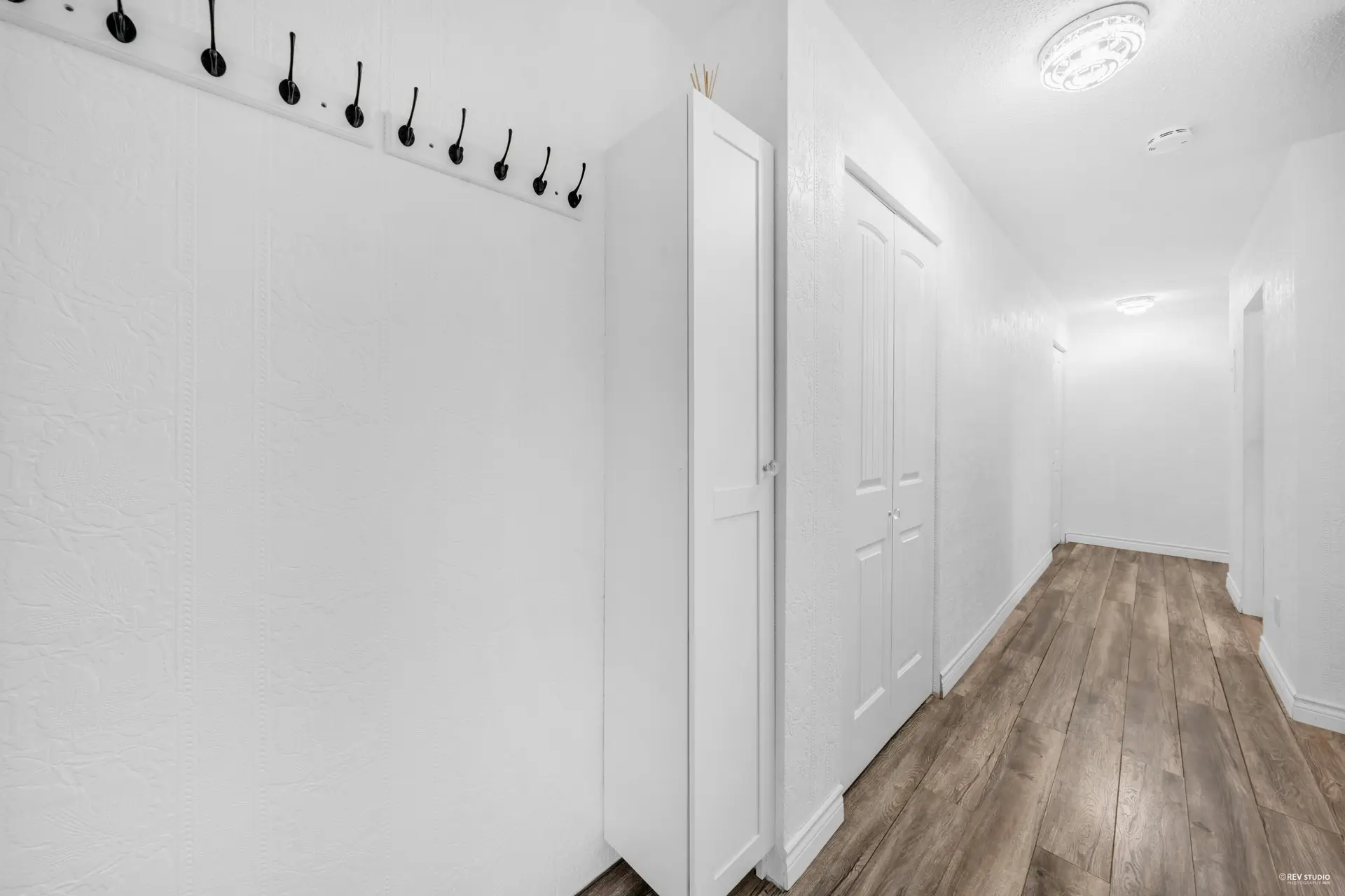 #704 555 W 28th Street - Image 10