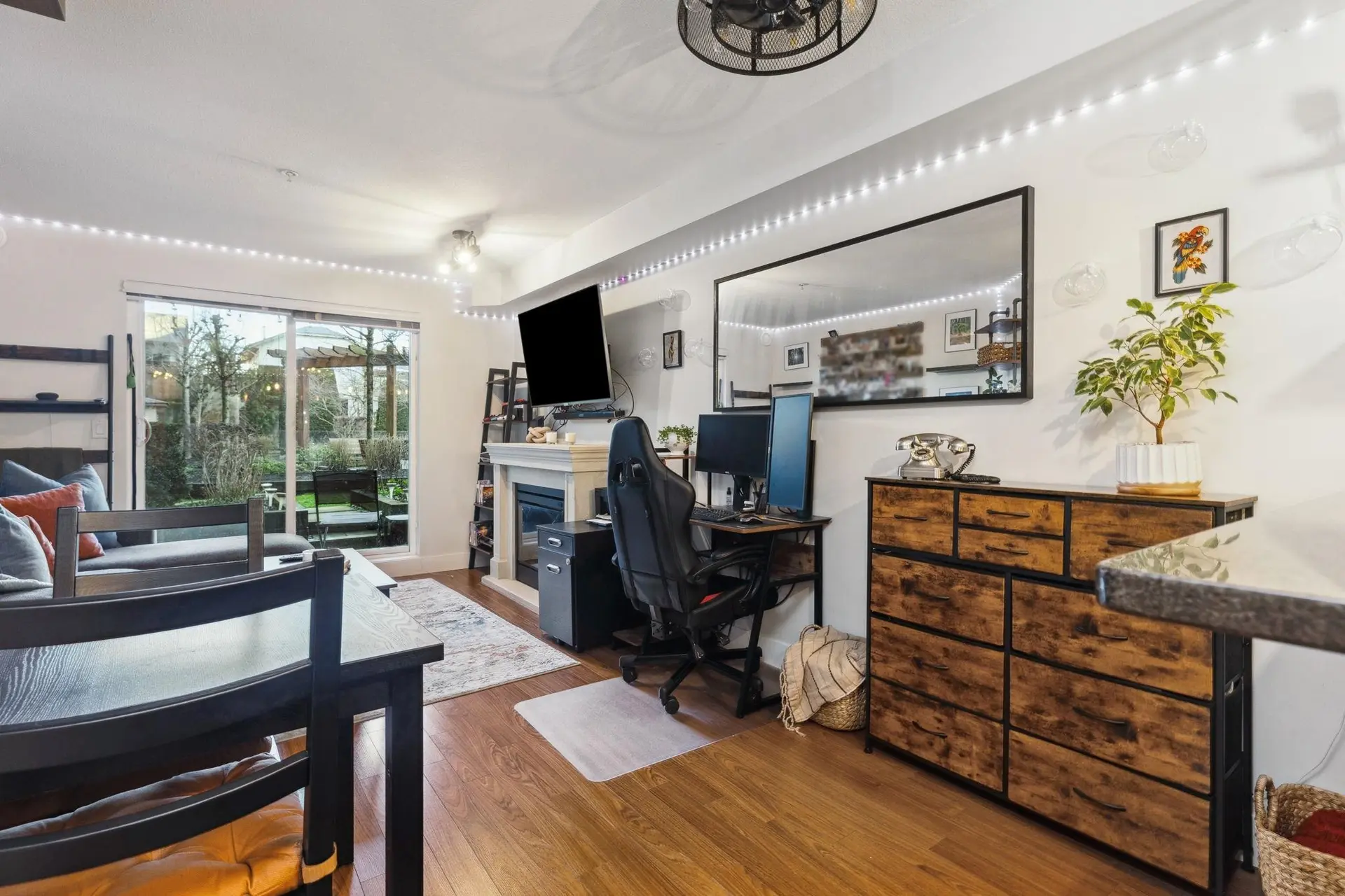 #111 30525 Cardinal Avenue - Image 8