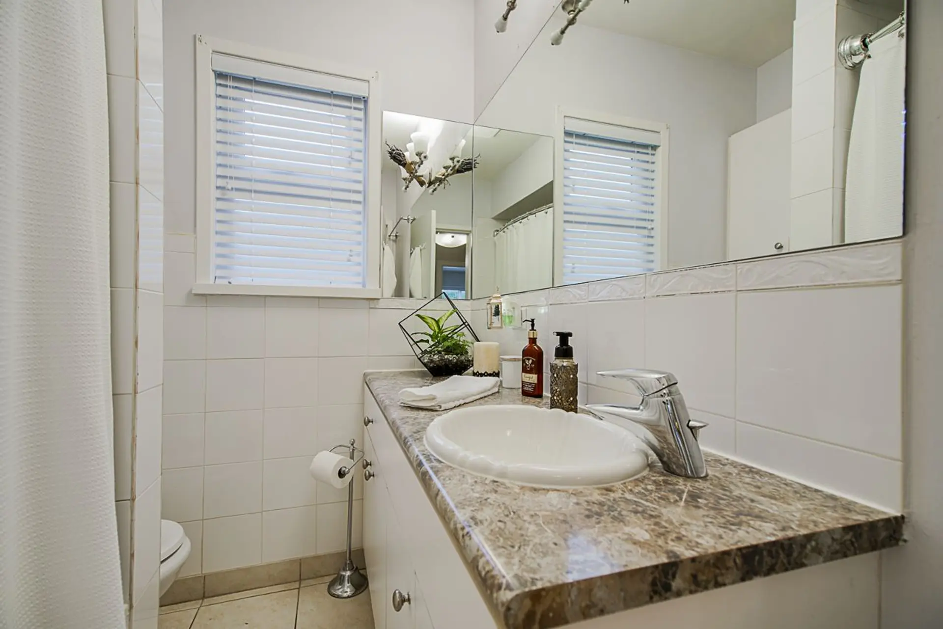 7774 Berkley Street - Image 13
