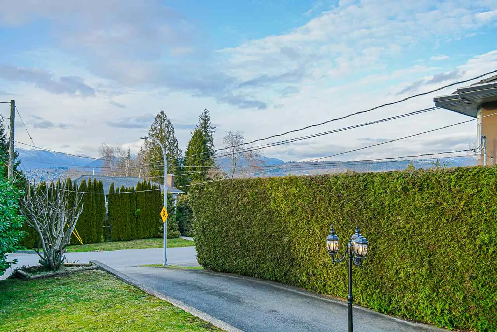 7774 Berkley Street - Image 3
