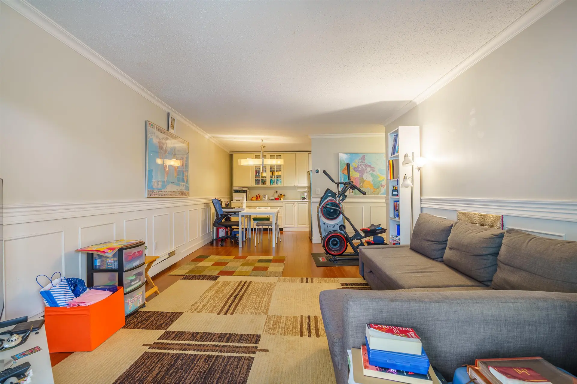 #304 327 W 2nd Street - Image 2