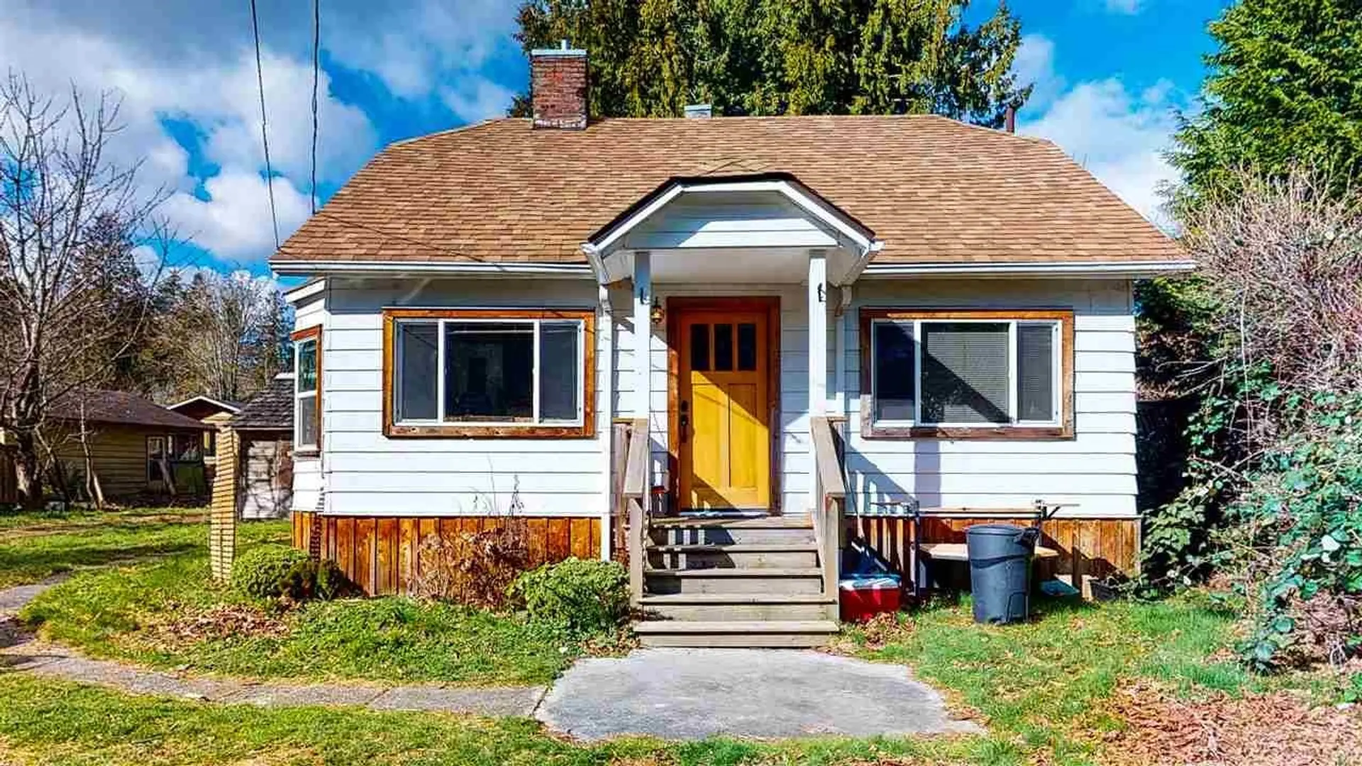 Property at 4404 SUNSHINE COAST HIGHWAY, Sechelt, BC