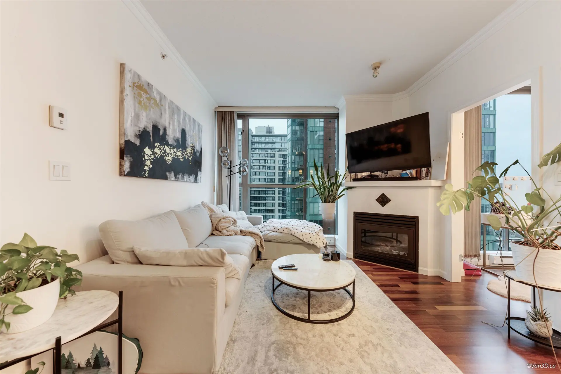 #2104 928 Richards Street - Image 5