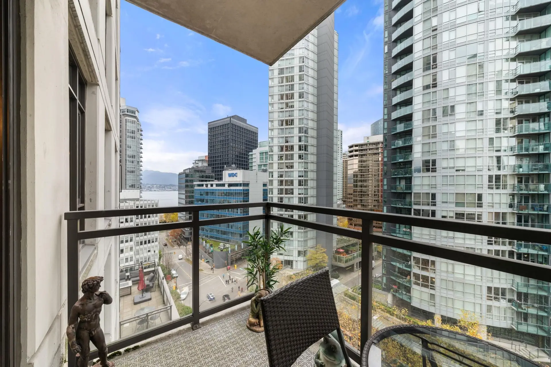 #1101 1211 Melville Street - Image 12