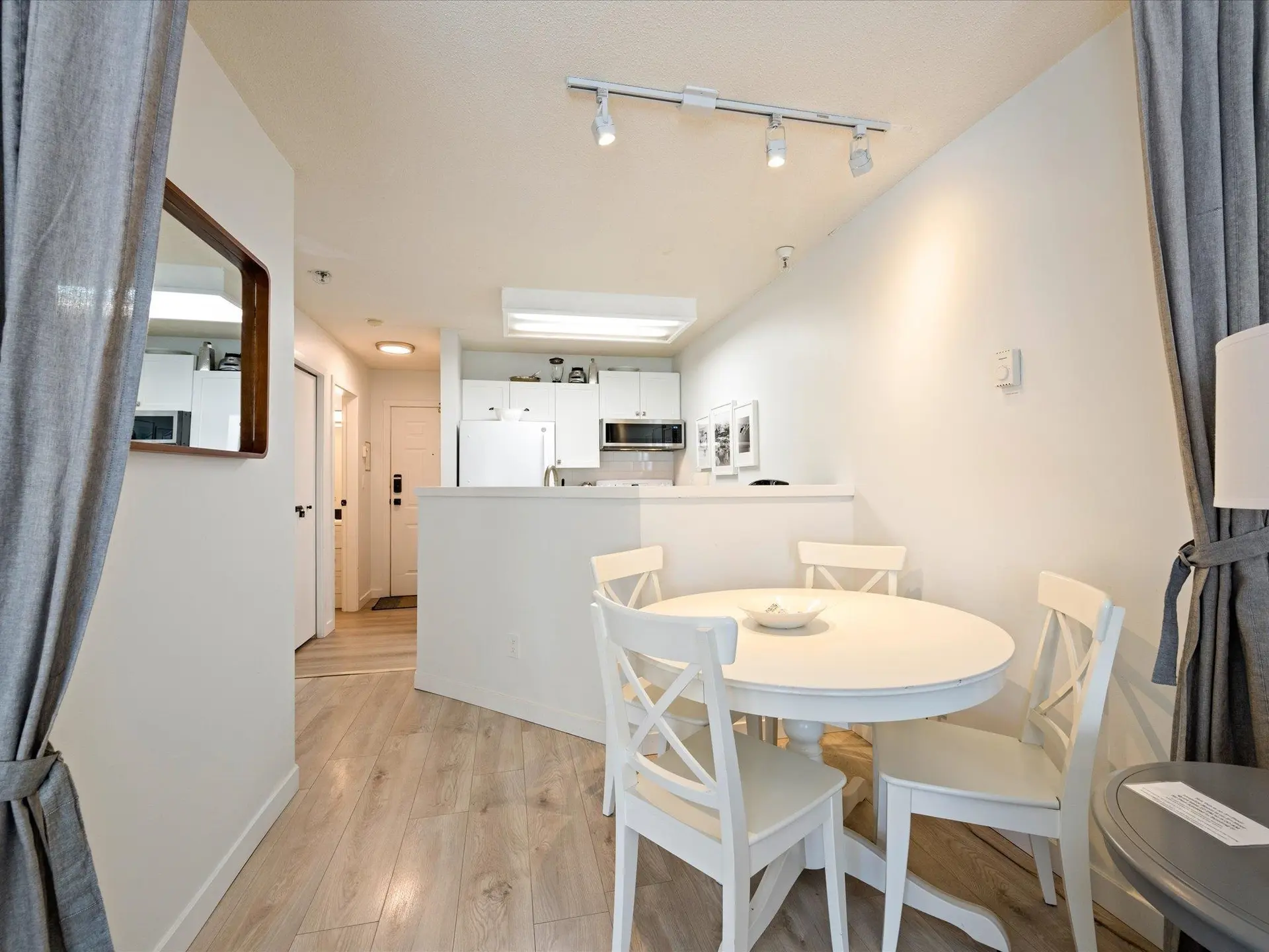 #253 4340 Lorimer Road - Image 7