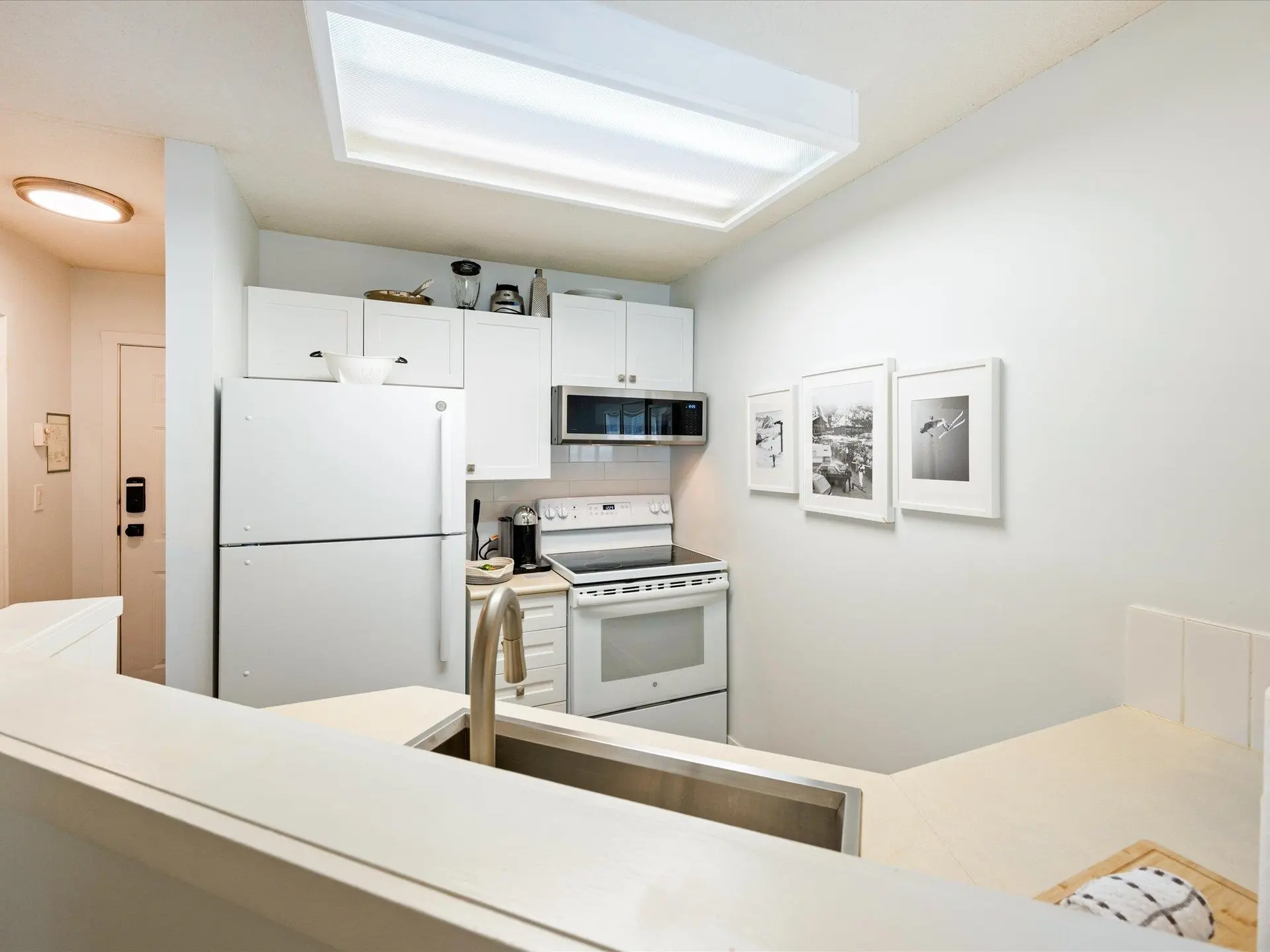 #253 4340 Lorimer Road - Image 8