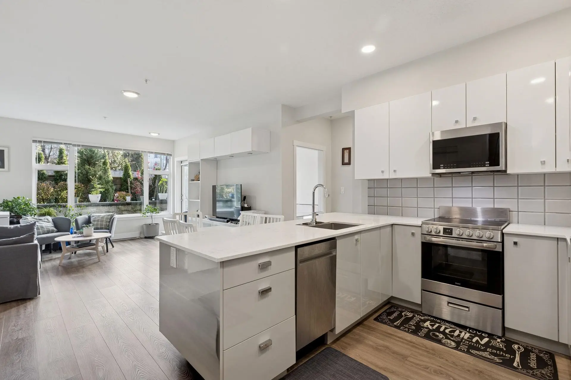 Property at #124 10838 Whalley Boulevard, Surrey, BC