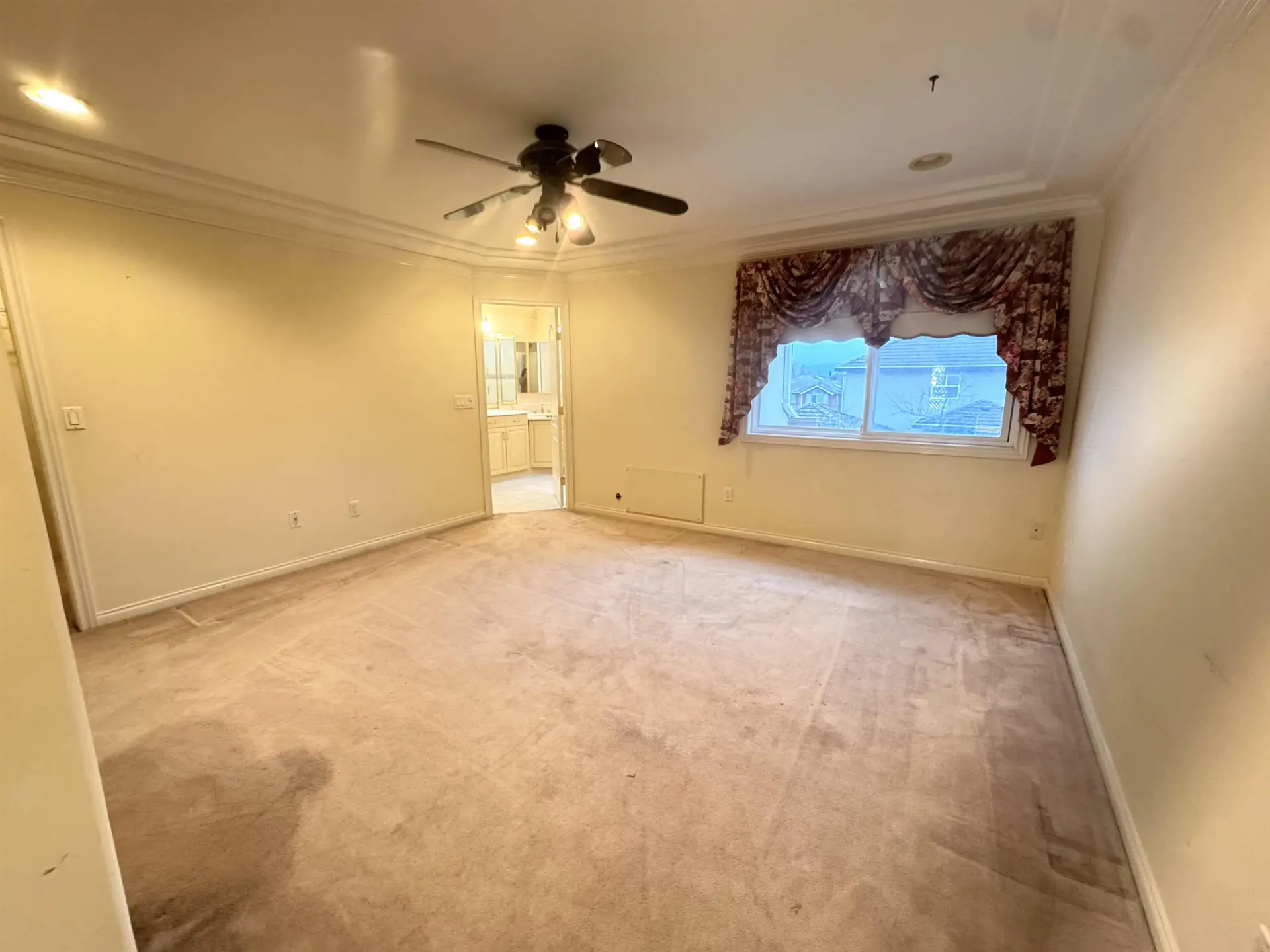 12655 67b Avenue - Image 9