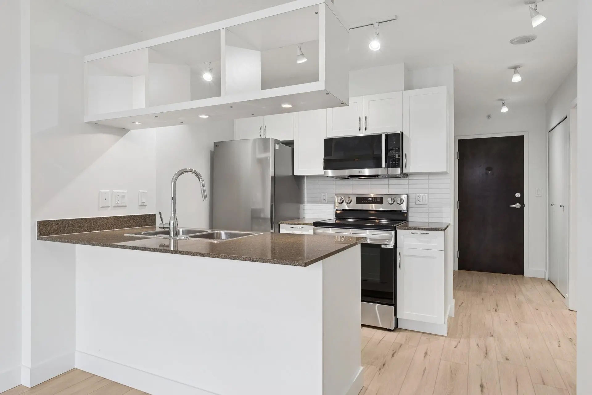 #1532 938 Smithe Street - Image 5