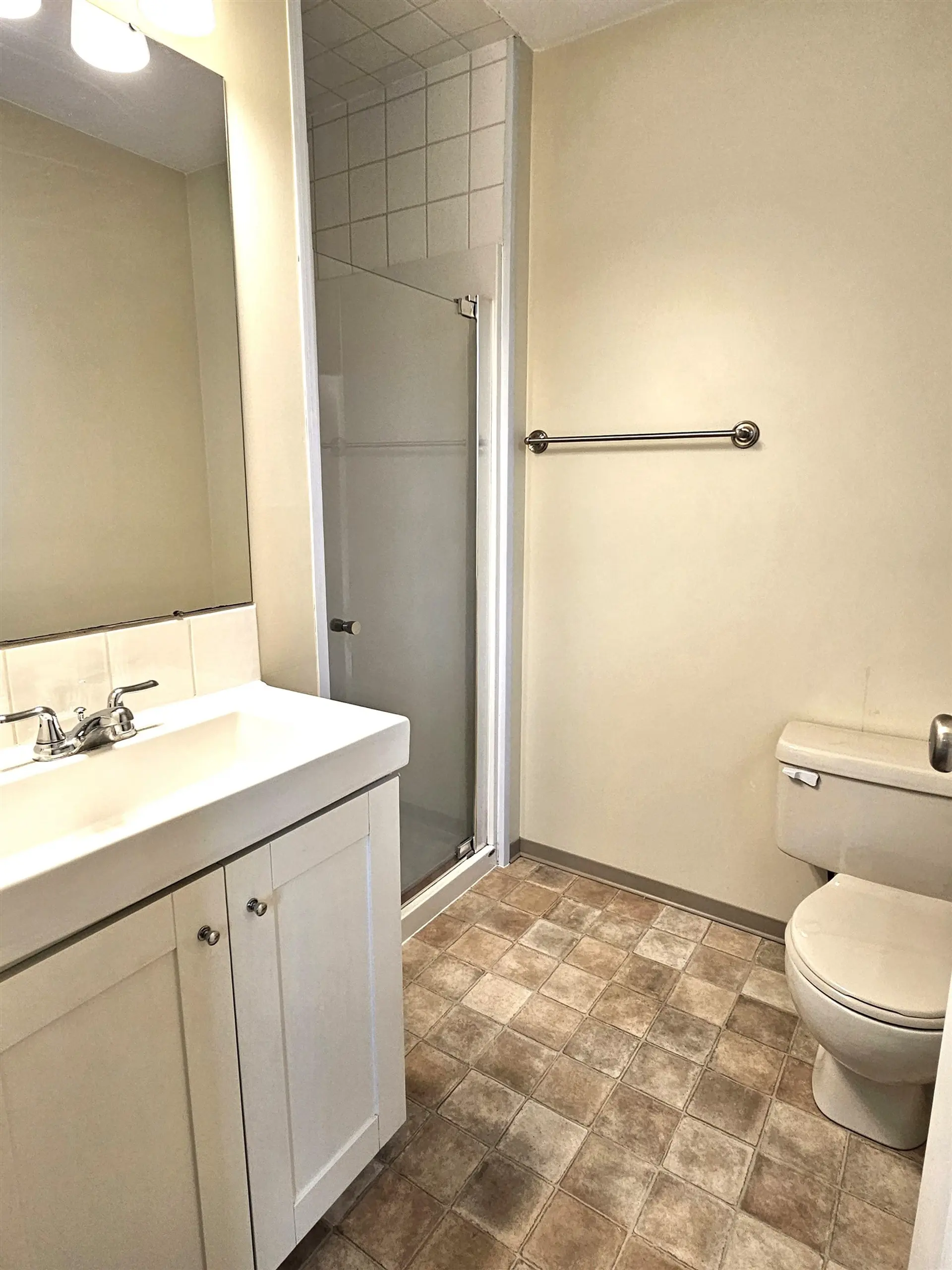 #33 41450 Government Road - Image 9