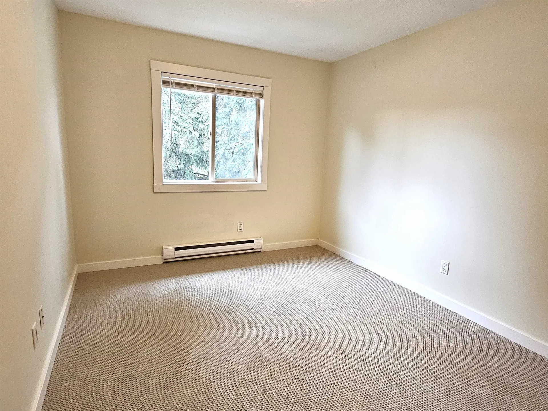 #33 41450 Government Road - Image 11