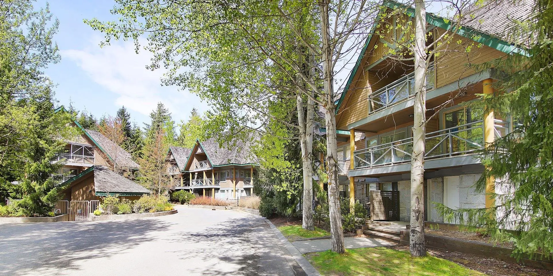 Property at #19 4375 NORTHLANDS (WEEK4) BOULEVARD, Whistler, BC