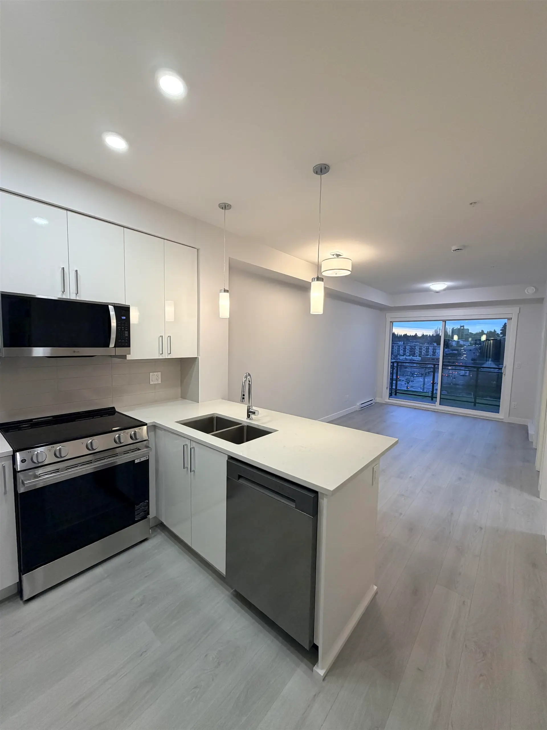 Property at #420 33886 PINE STREET, Abbotsford, BC