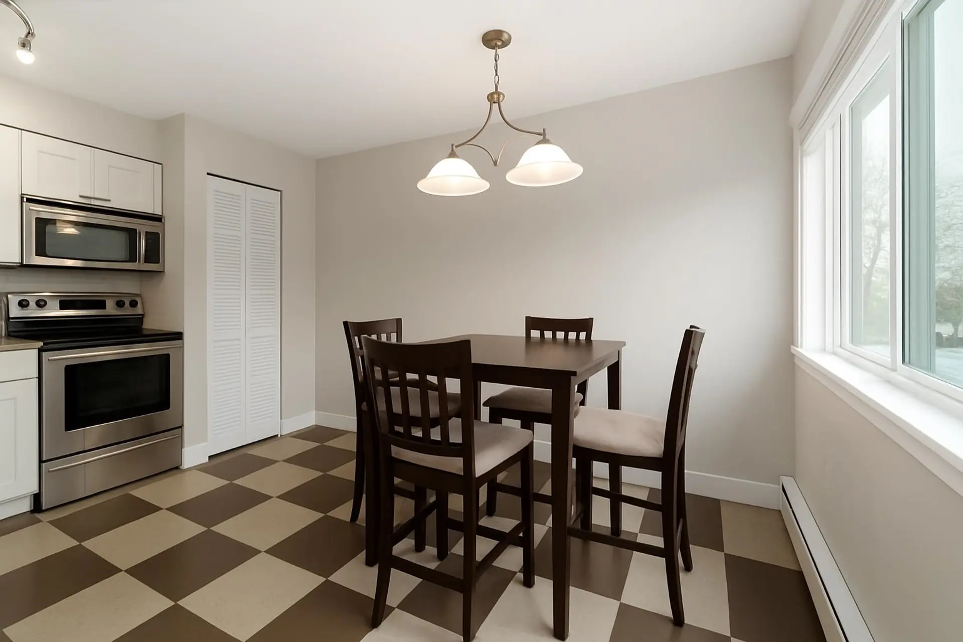 #5 314 Highland Way - Image 7