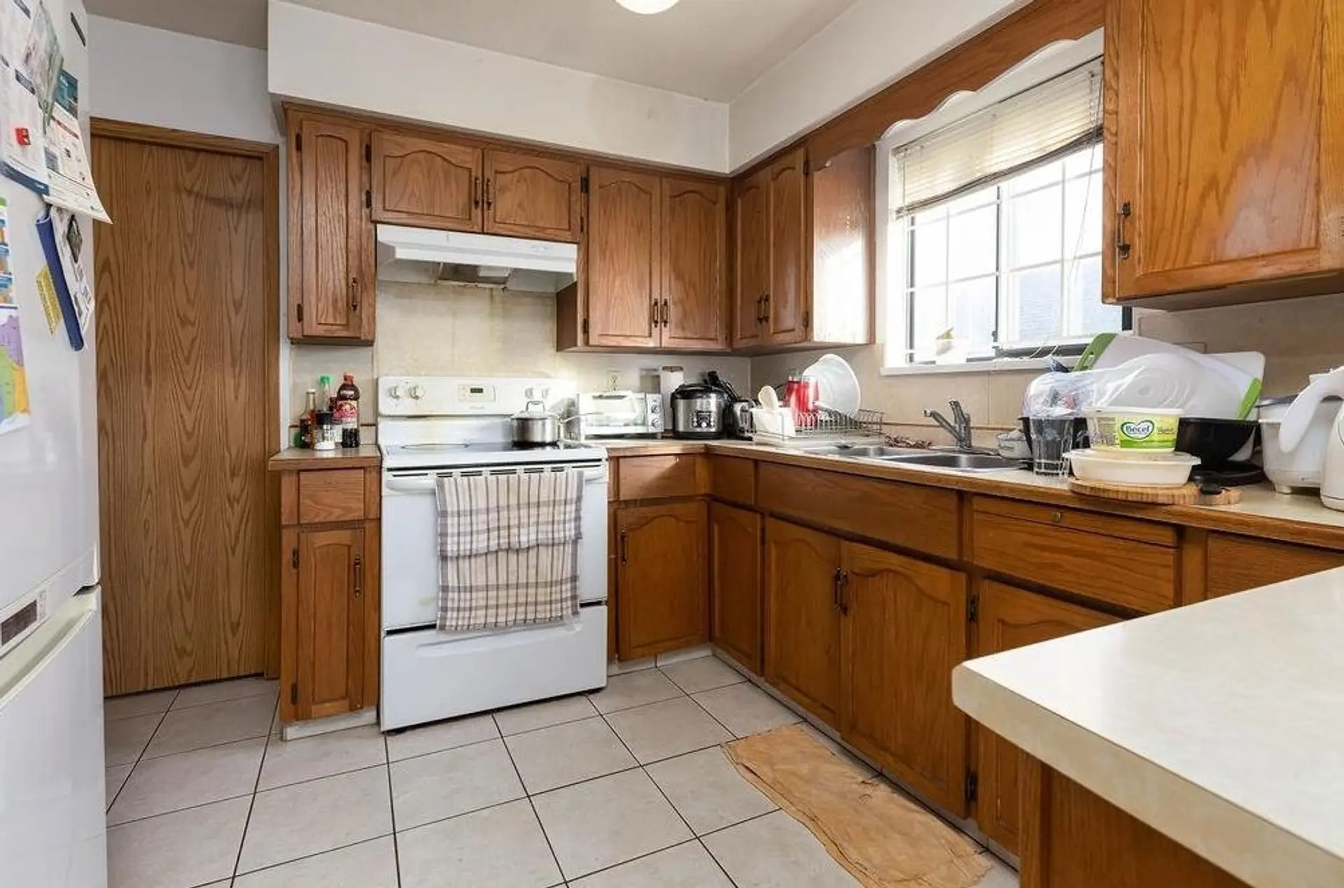 Property at 886 E 56TH AVENUE, Vancouver, BC