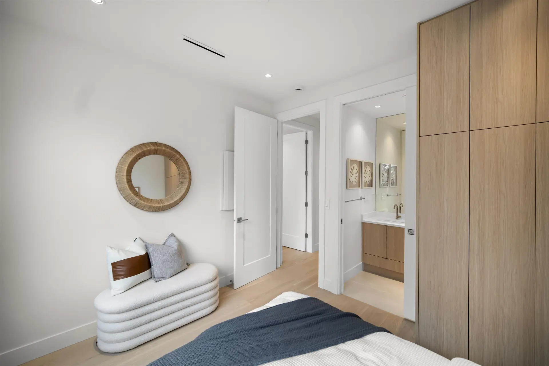 4681 Argyle Street - Image 11