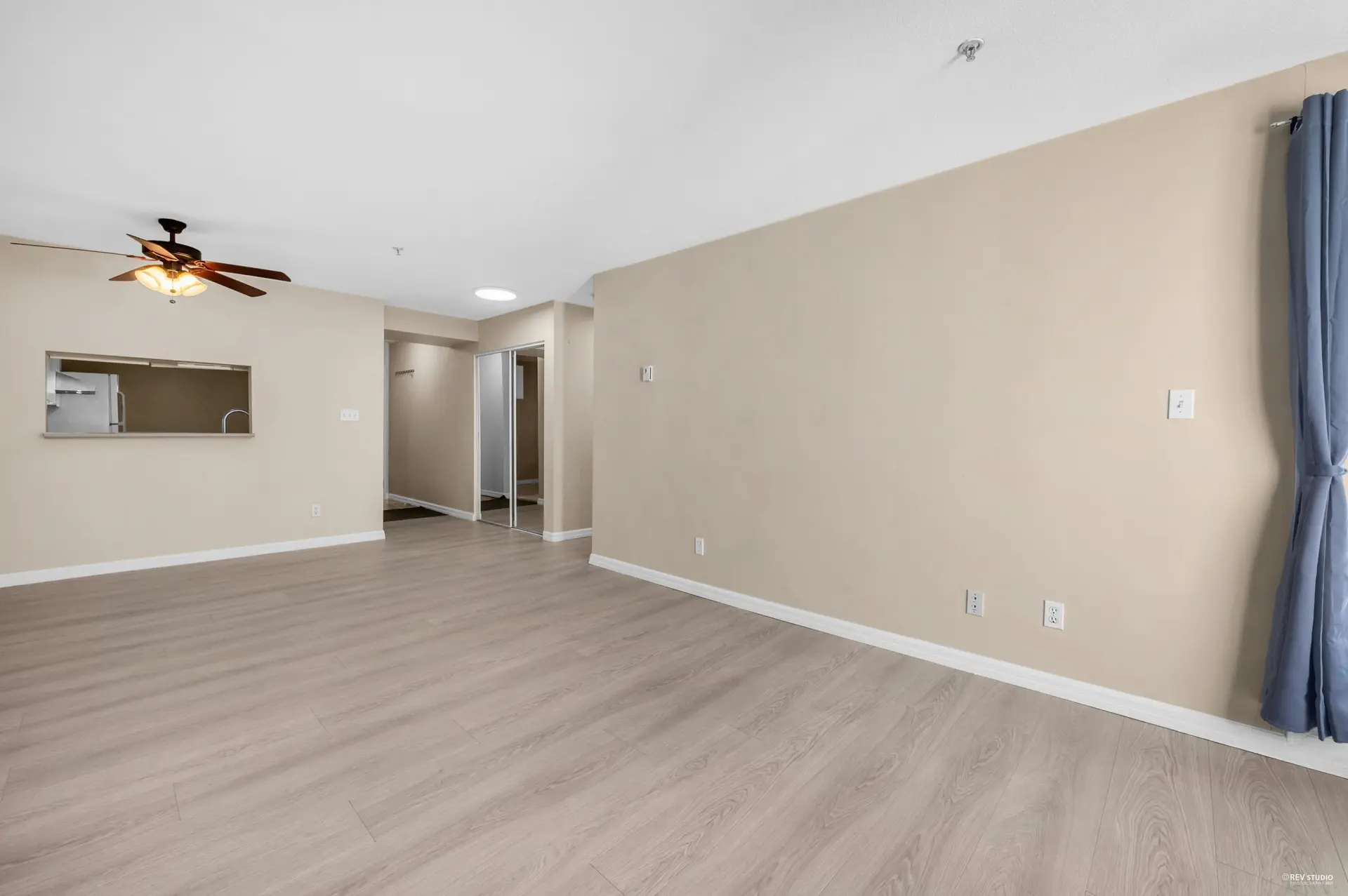 #411 525 Agnes Street - Image 4