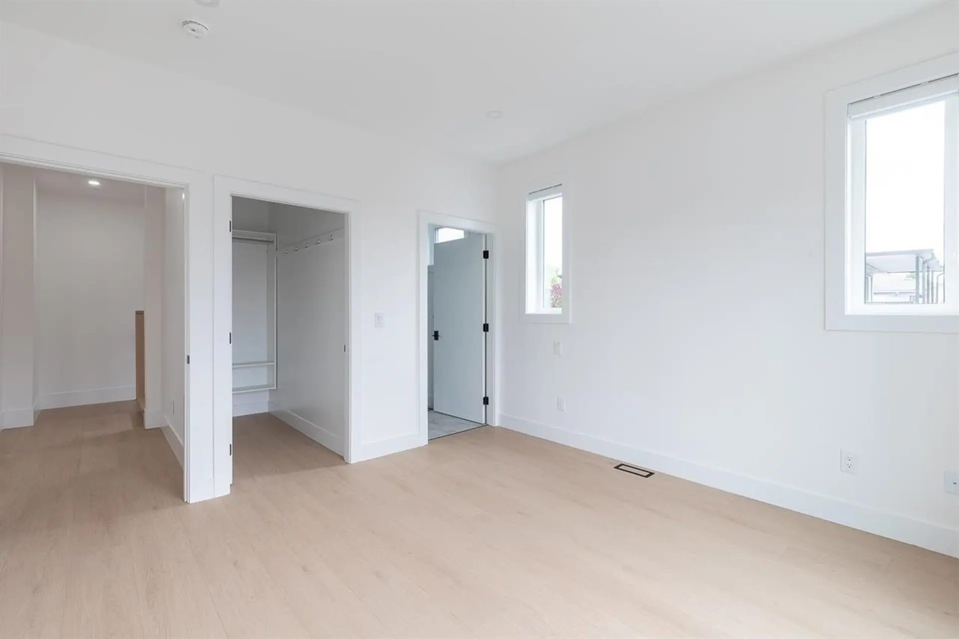 #2 6964 Inverness Street - Image 11