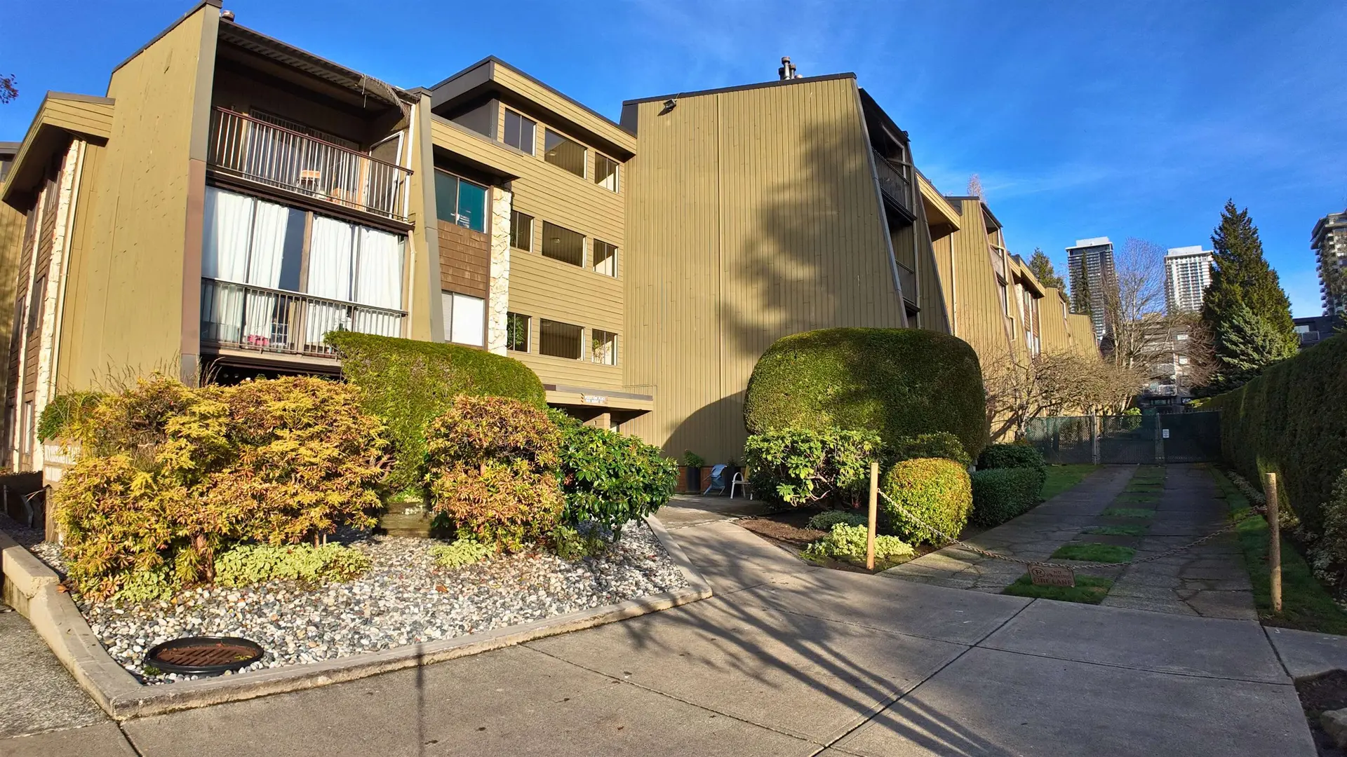 #309 9101 Horne Street - Image 3