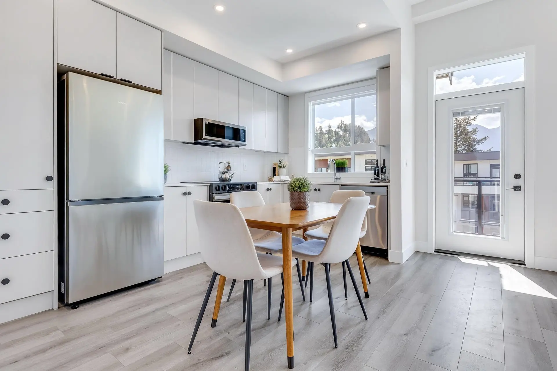 Property at #403 45497 CAMPUS DRIVE, Chilliwack, BC