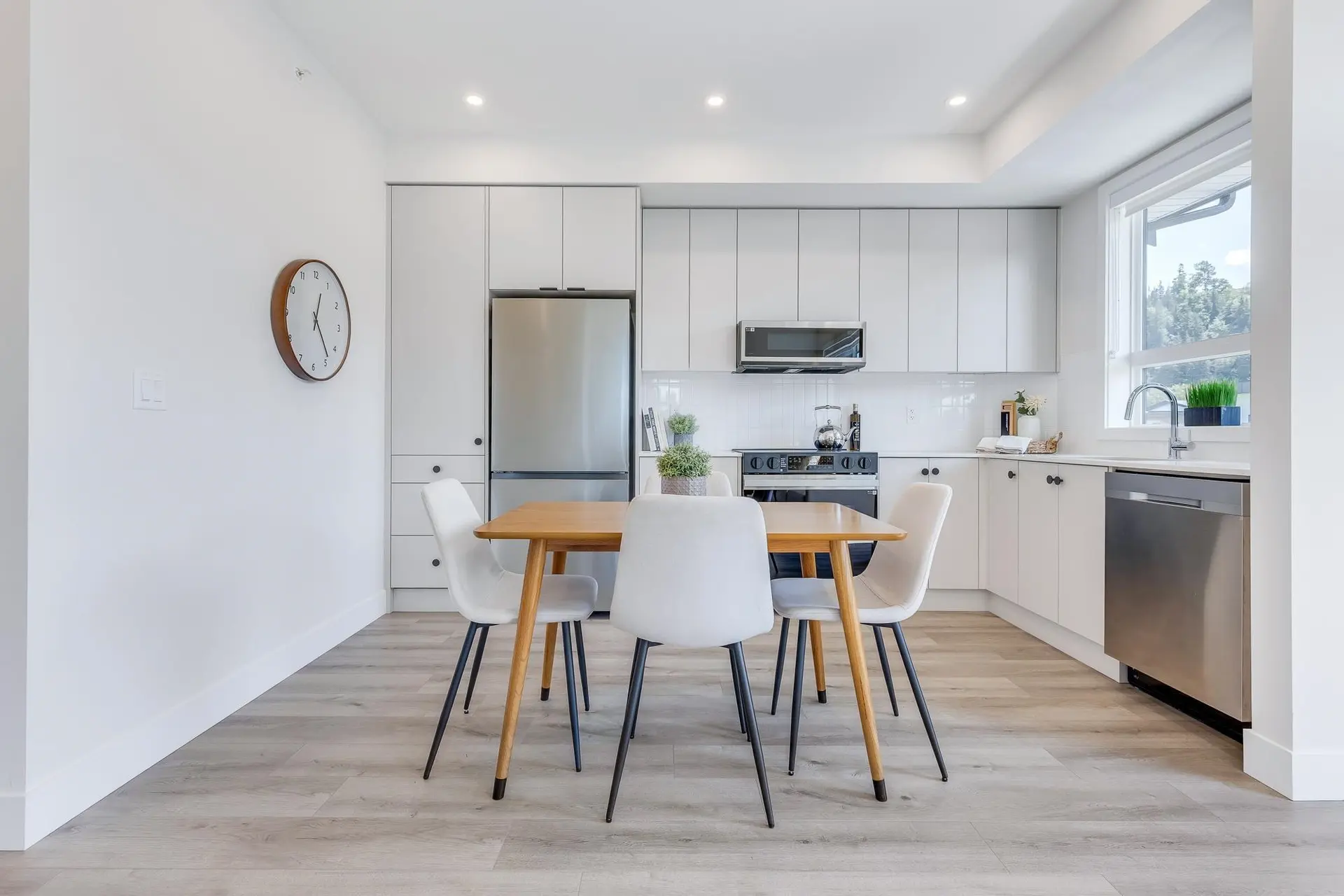 Property at #403 45497 CAMPUS DRIVE, Chilliwack, BC