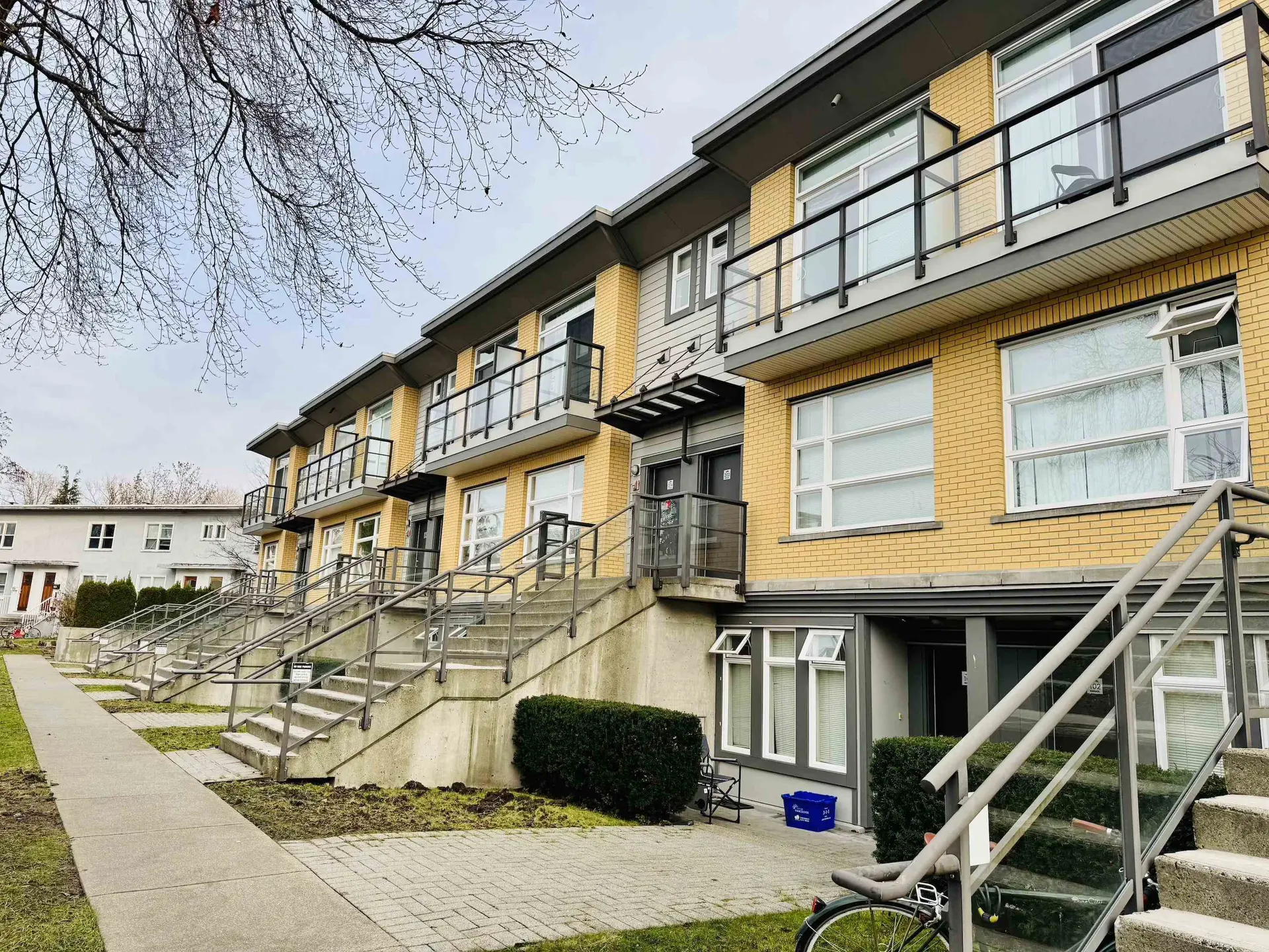 Property at #204 5568 KINGS ROAD, Vancouver, BC