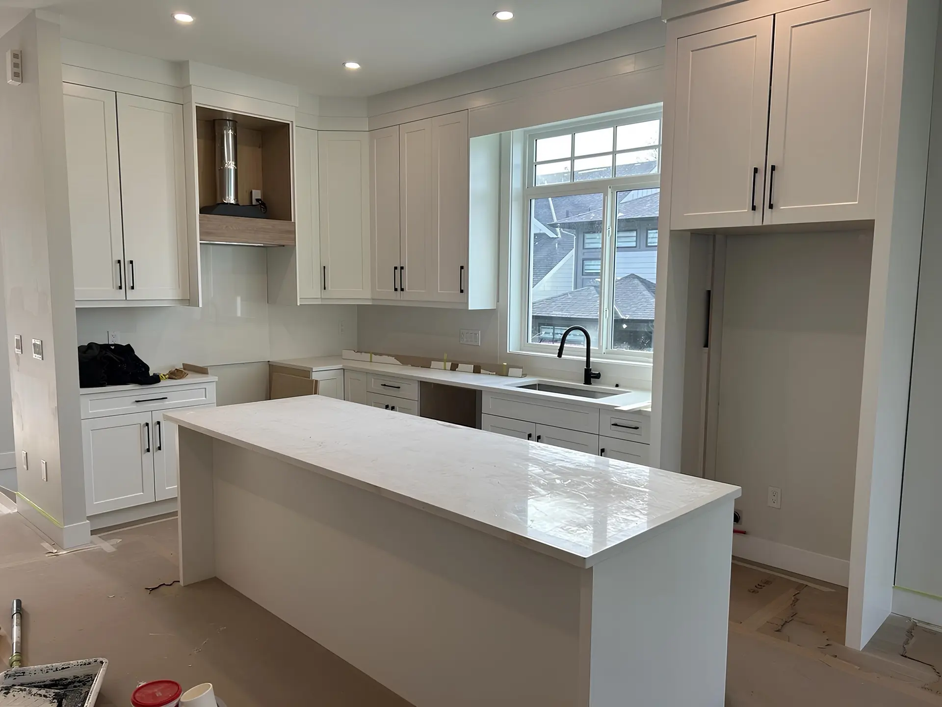 #14 4217 Old Clayburn Road - Image 2