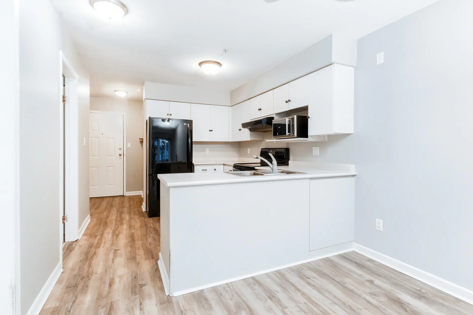 #112 1966 Coquitlam Avenue - Image 7