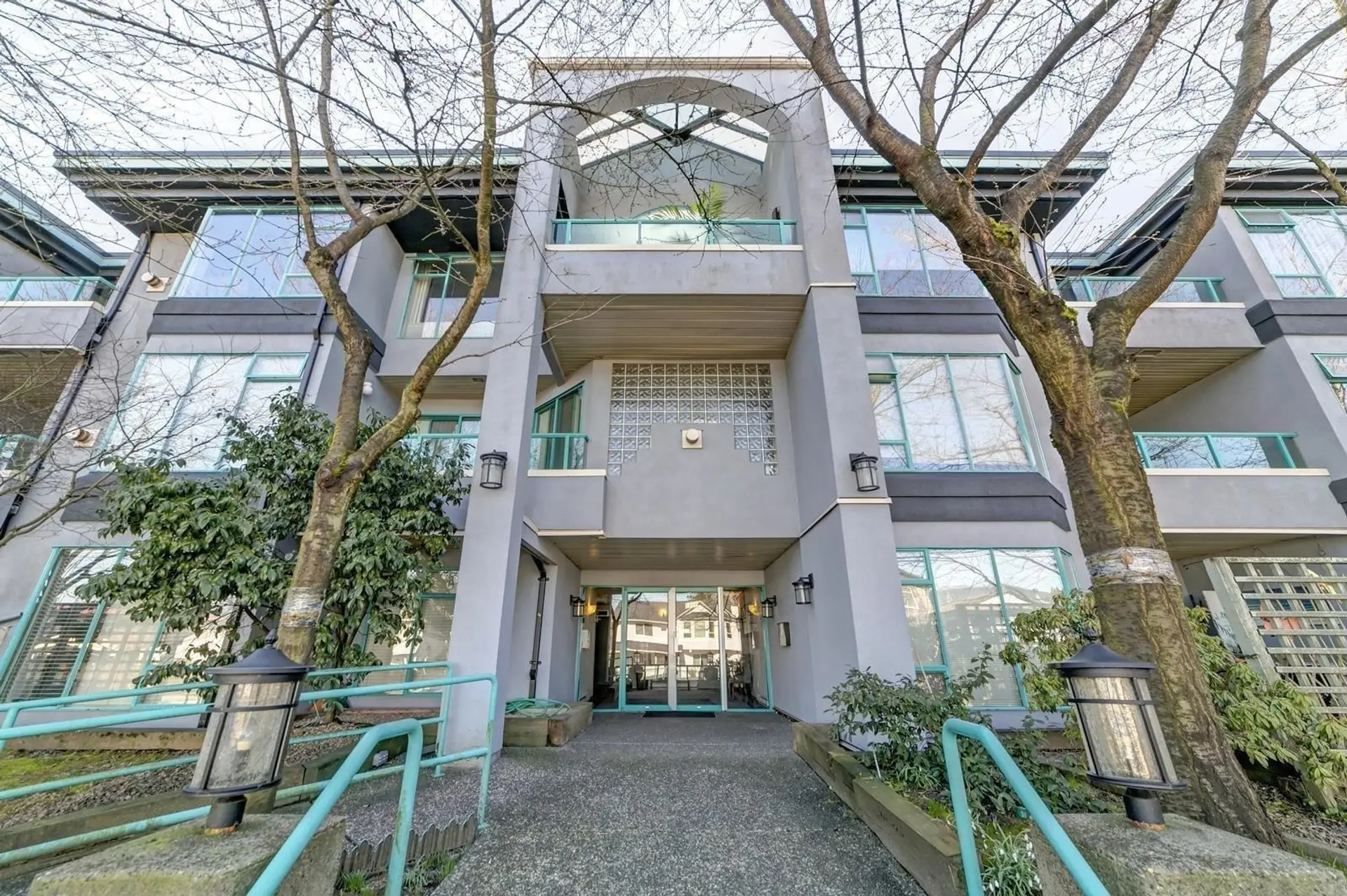 #112 1966 Coquitlam Avenue - Image 1