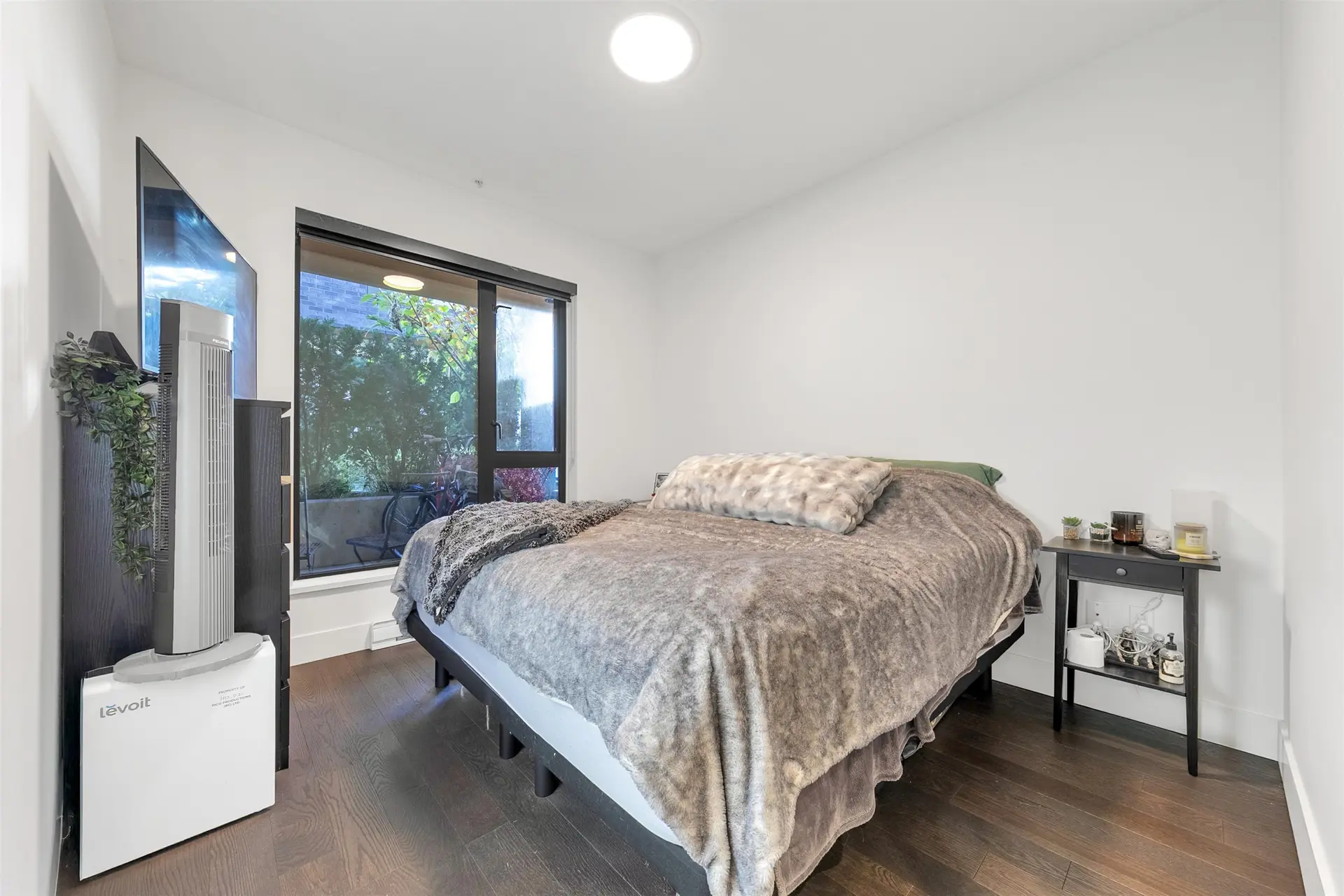 #216 83 Moody Street - Image 13