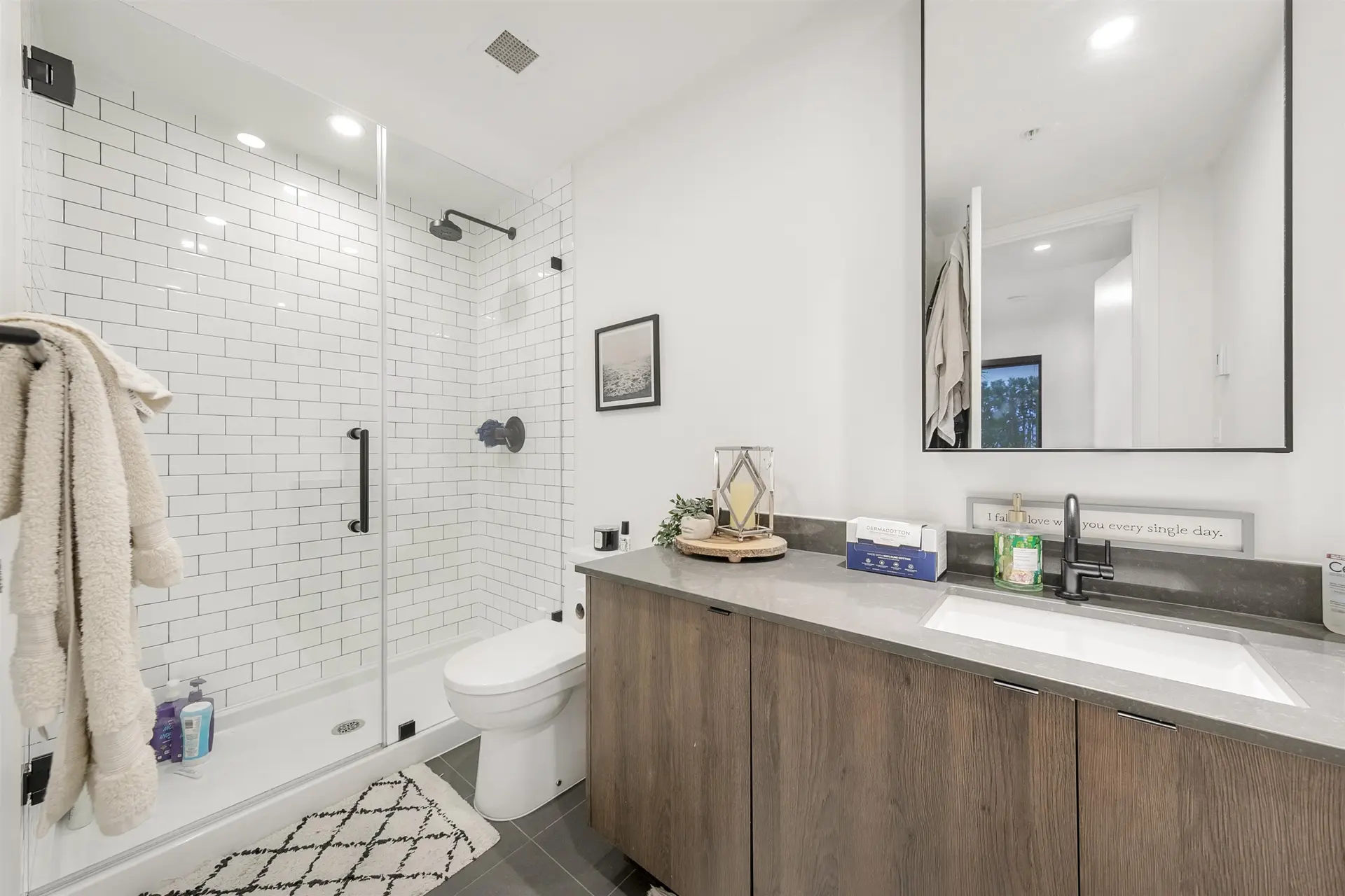 #216 83 Moody Street - Image 14