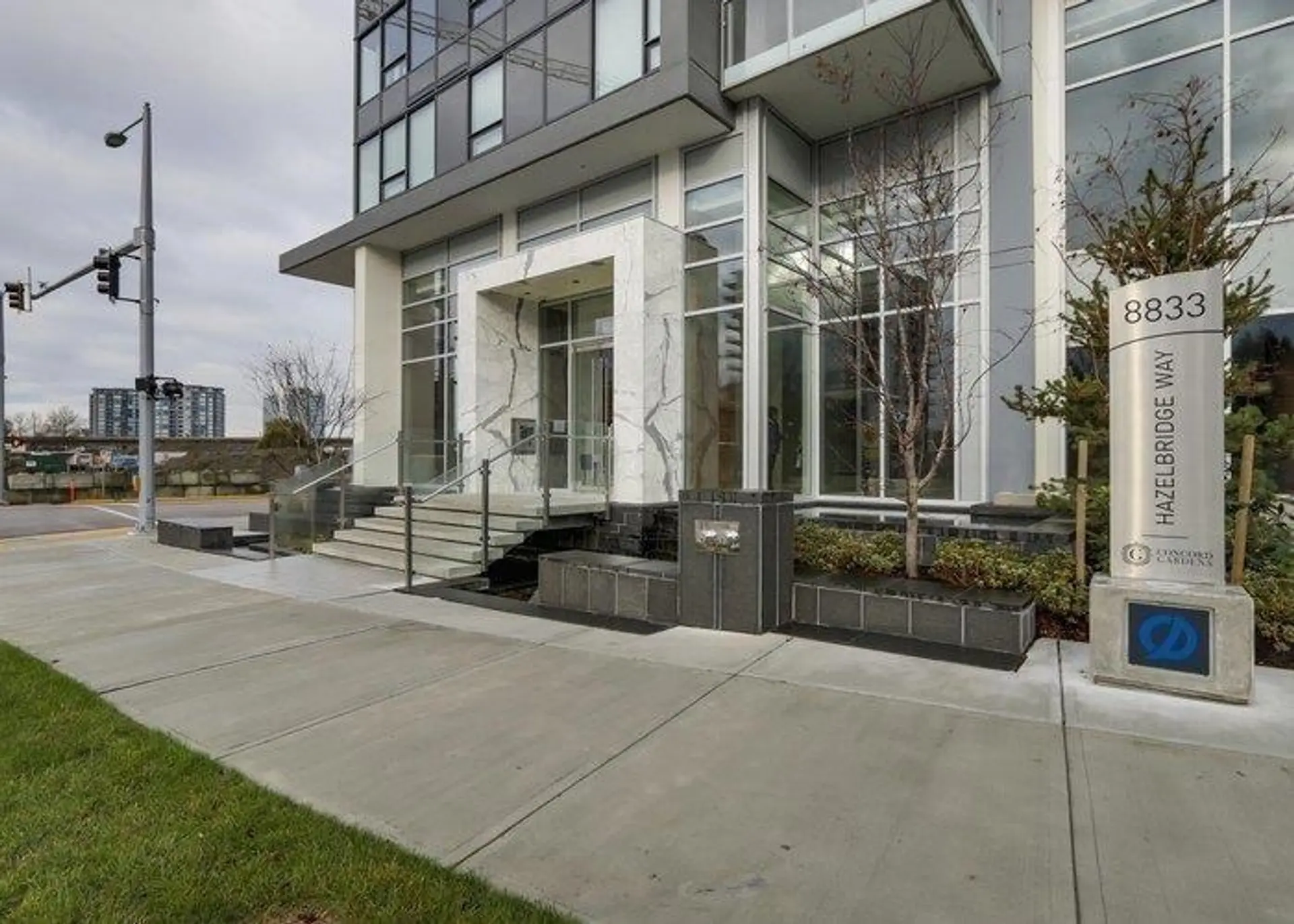 #609 8833 Hazelbridge Way - Image 3