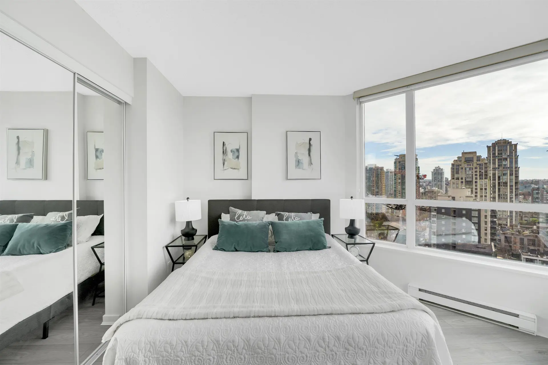 #1507 1212 Howe Street - Image 6