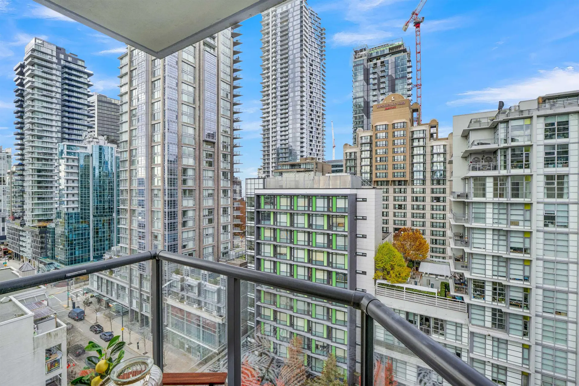 #1507 1212 Howe Street - Image 3
