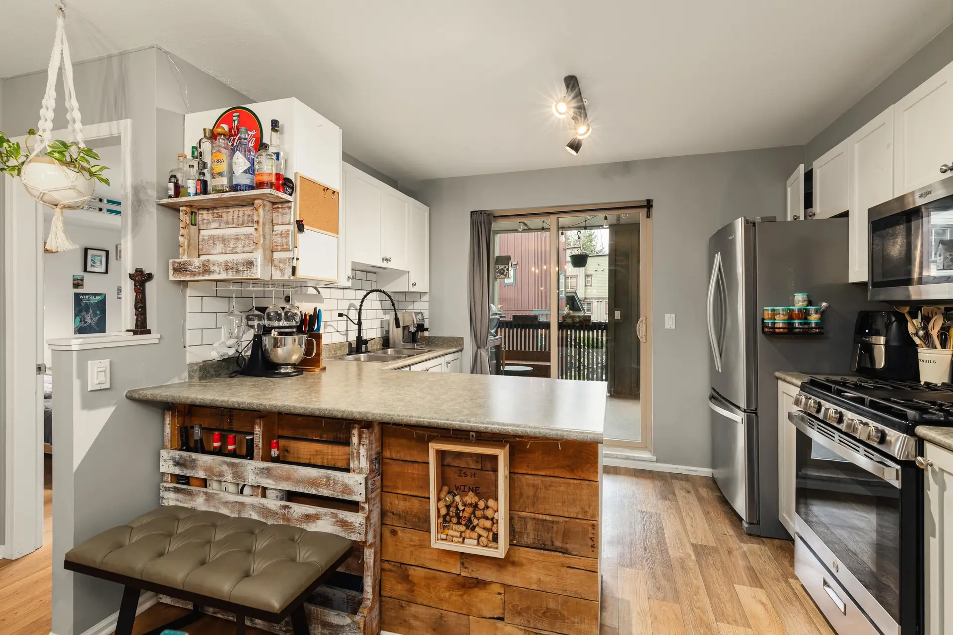 #9 1447 Vine Road - Image 5