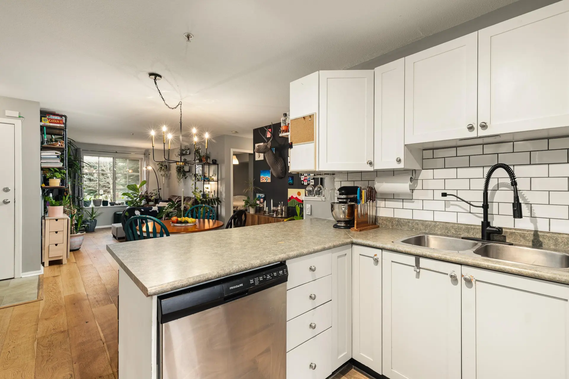 #9 1447 Vine Road - Image 6